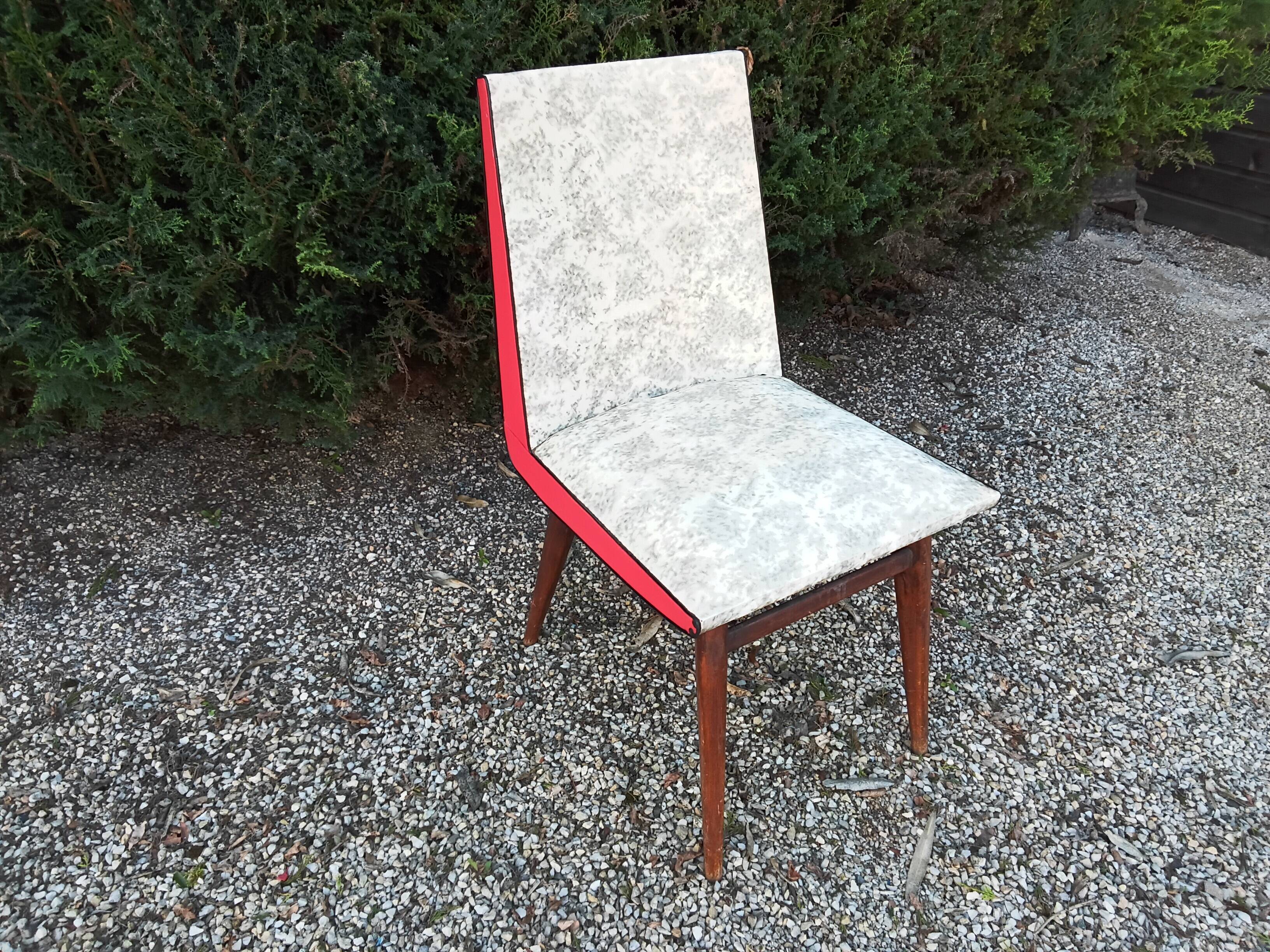 Chaise vintage pieds compas