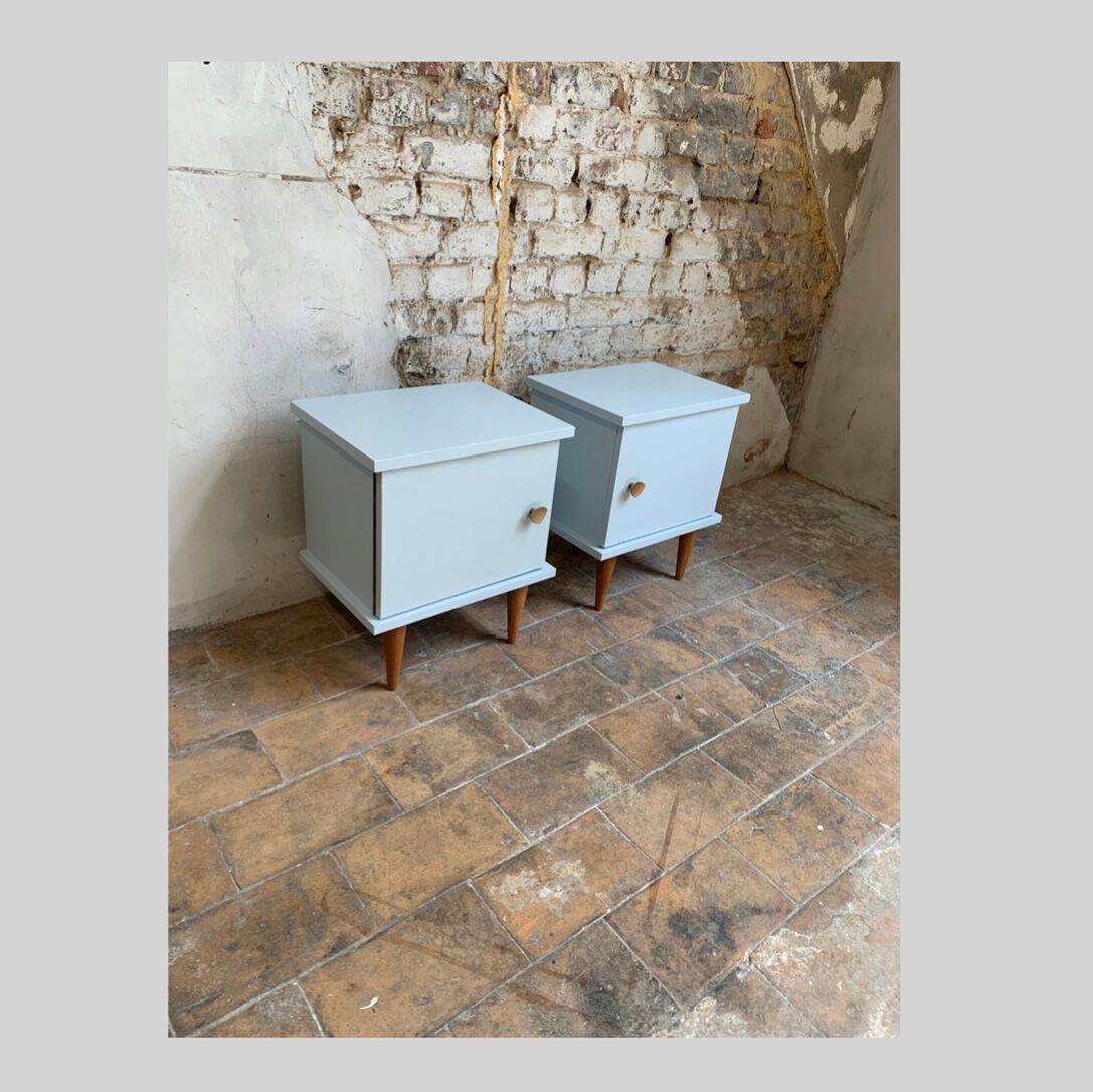 Pair of bedside 1950 renovated in pastel blue