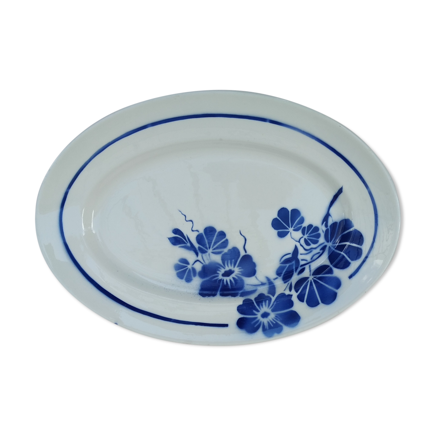 Oval dish