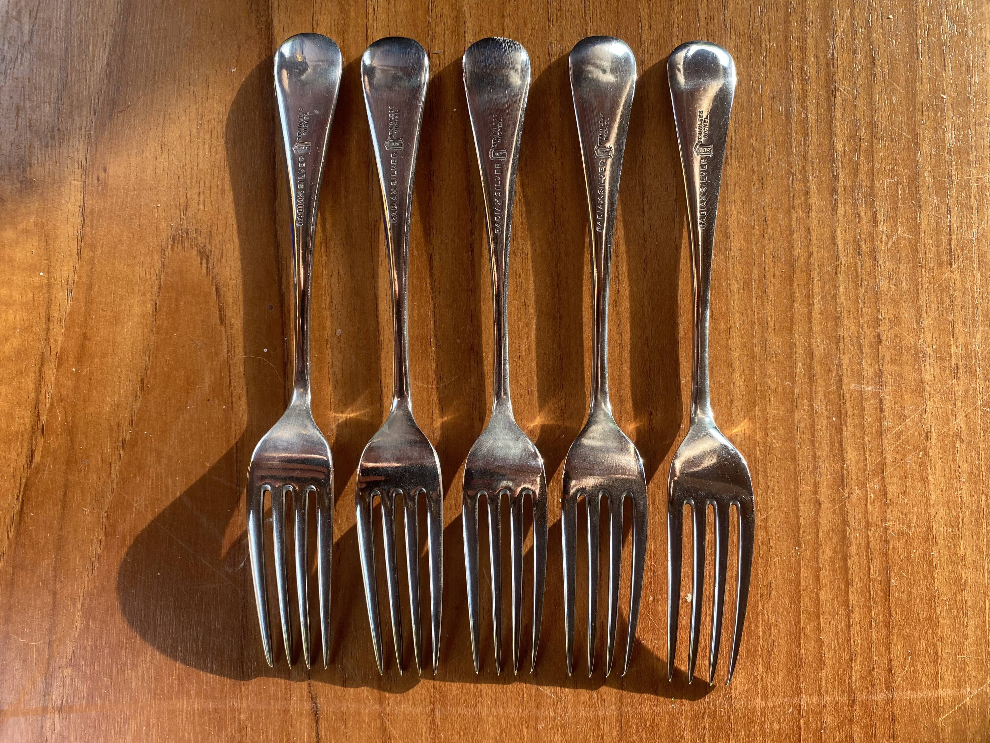 Lot de 5 fourchettes anglaises argentées Circa 30