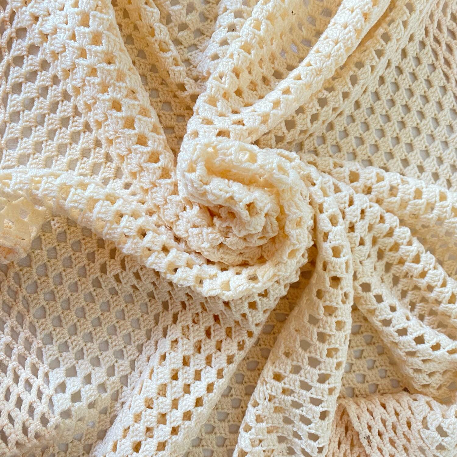 Crochet plaid blanket 125x130