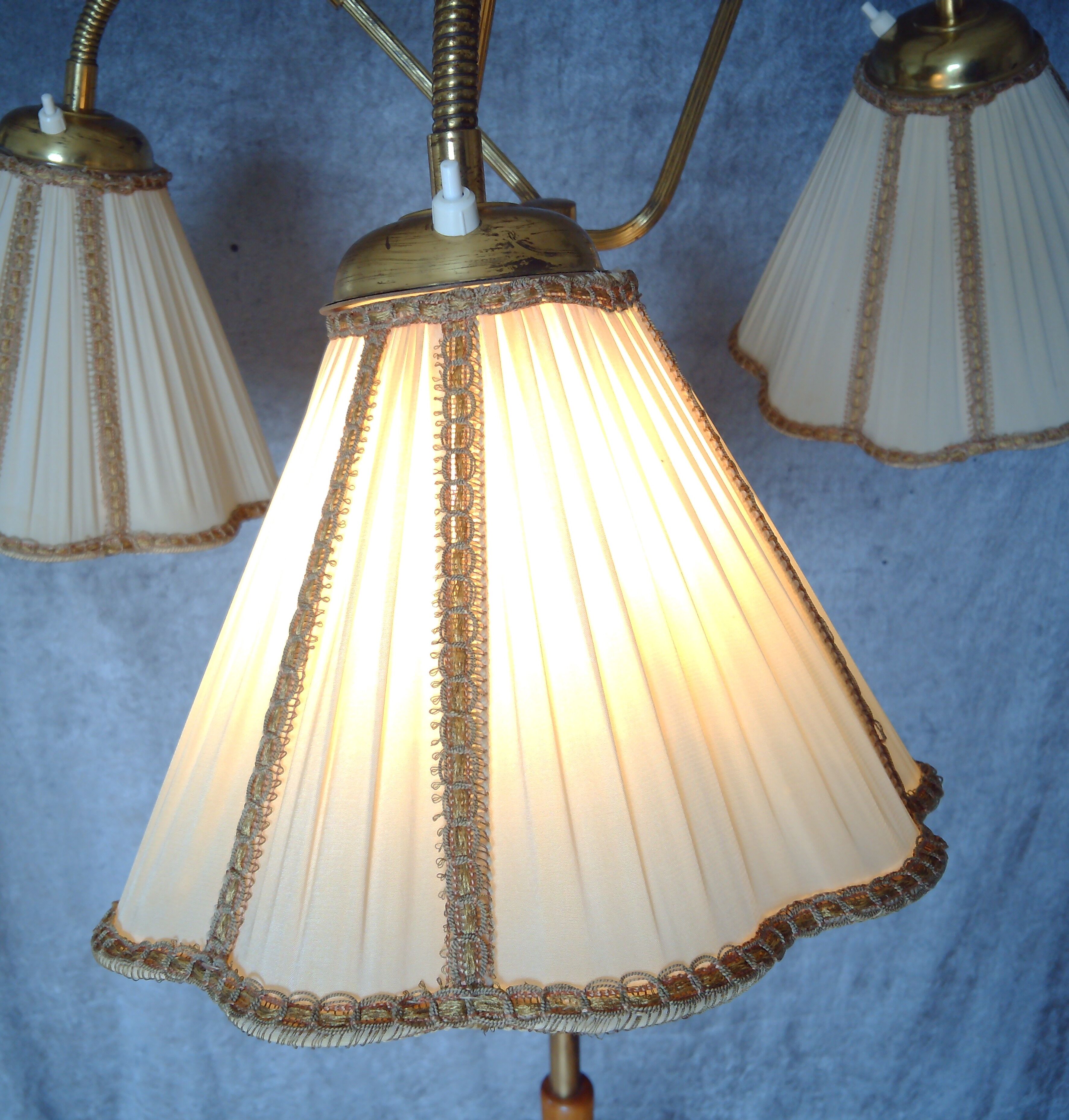 Vintage 3-armed floorlamp, 1940's