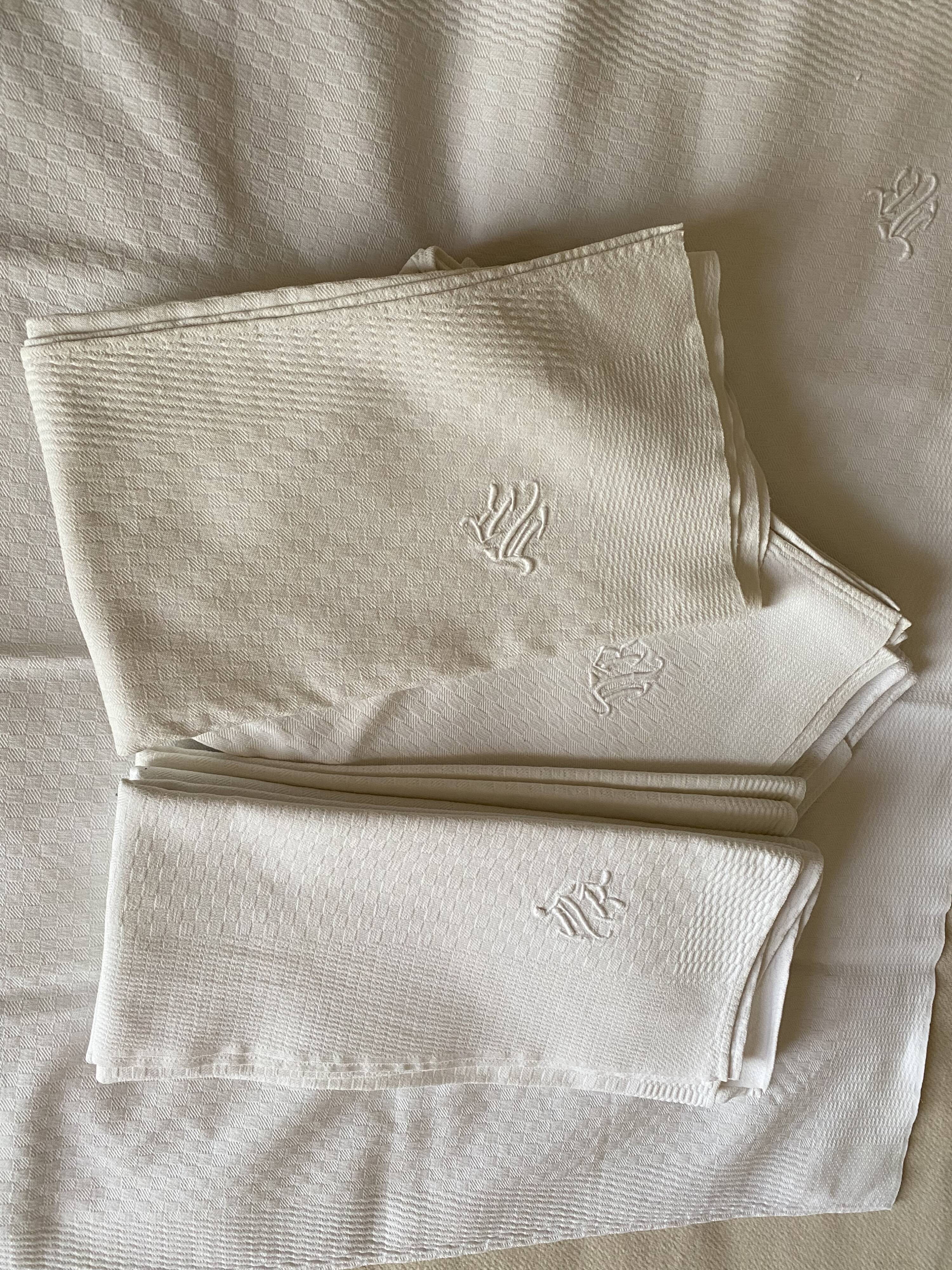 Lot de serviettes monograme MR