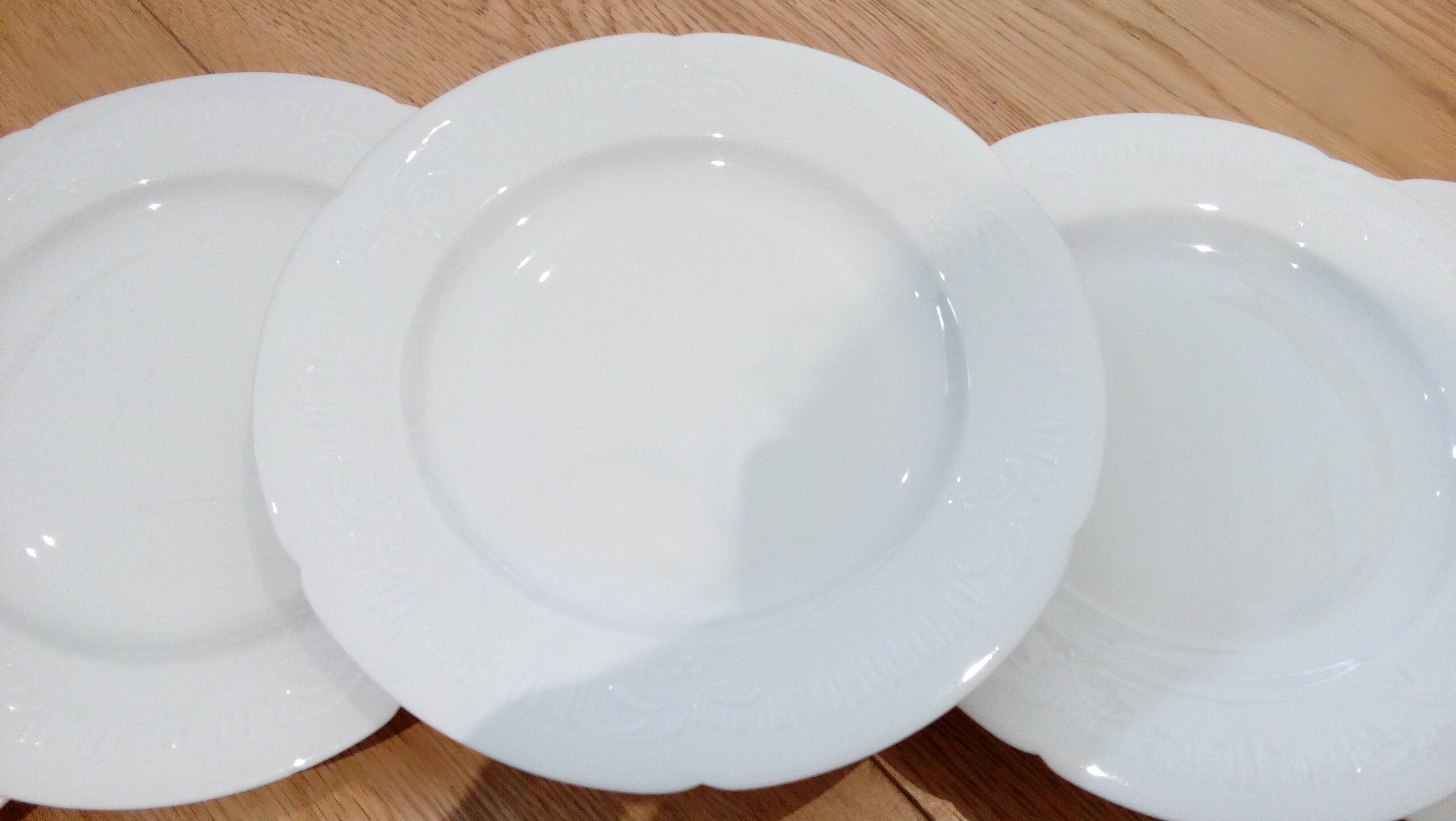Set of 6 white porcelain dessert plates from Limoges