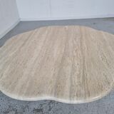 Table basse en travertin "nuage" années 80