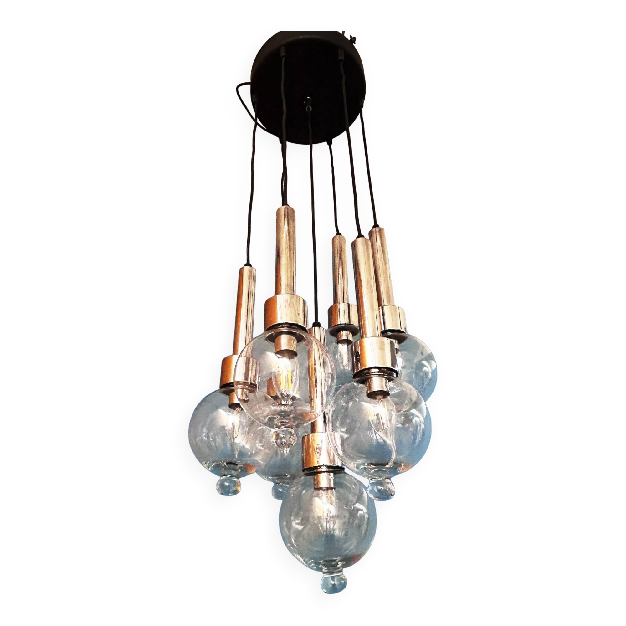 Suspension cascade chrome et verre