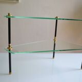 Side table made up of 2 triangular glass shelves