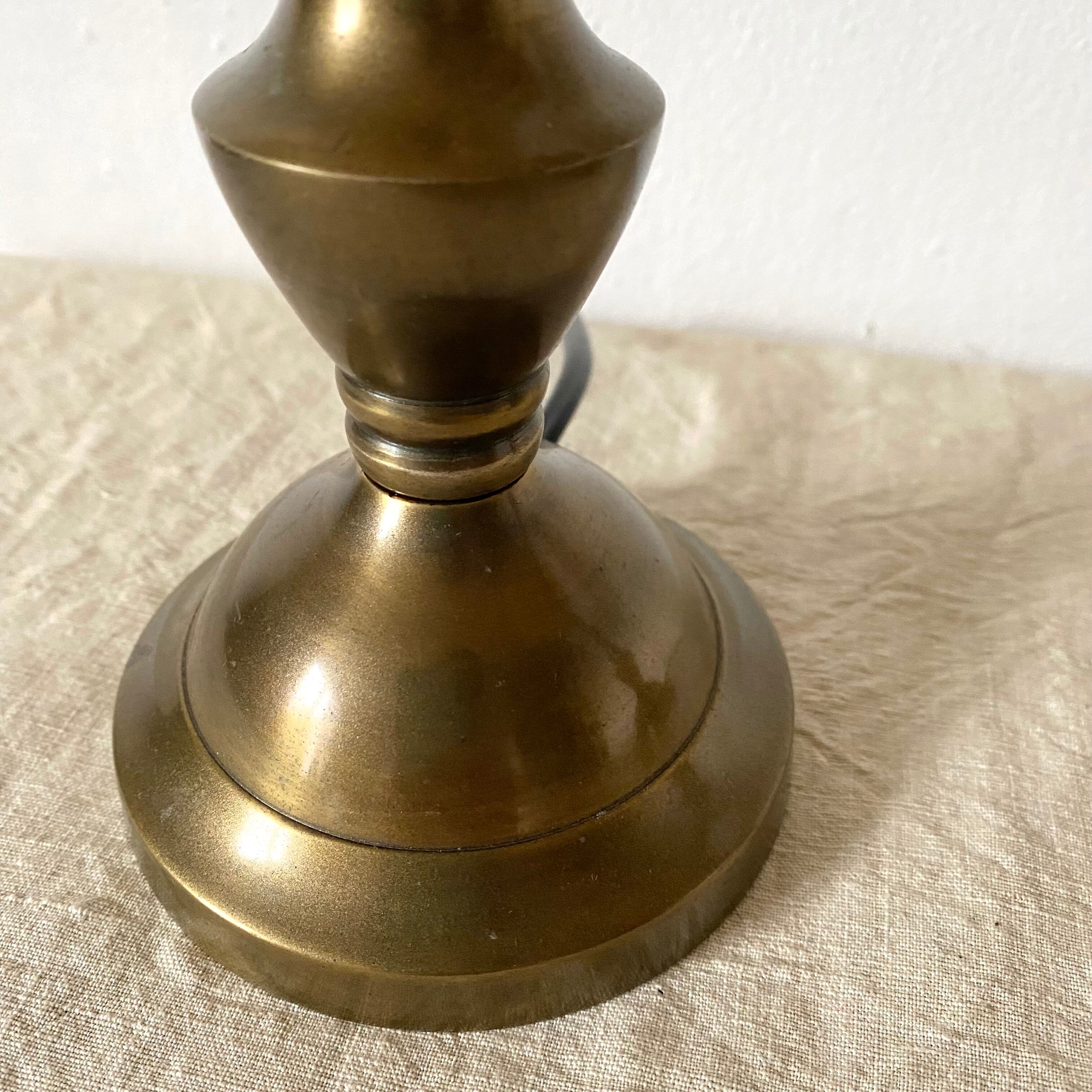 Paire de lampes style ancien