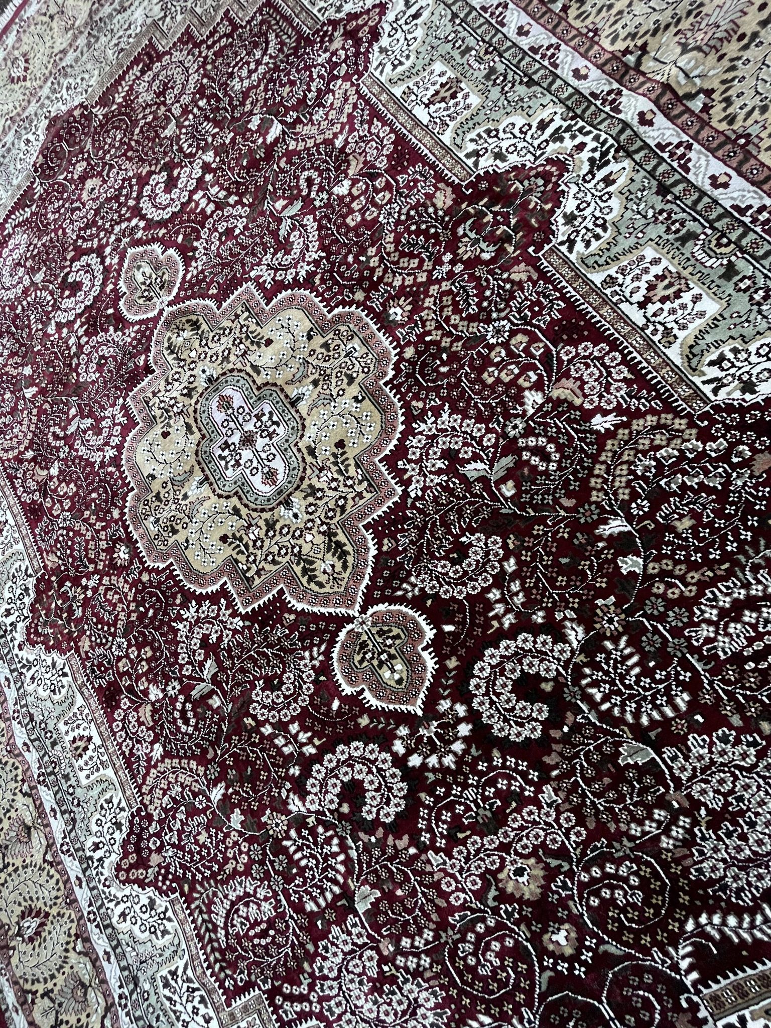 Pakistani carpet Silk wool 383x281cm