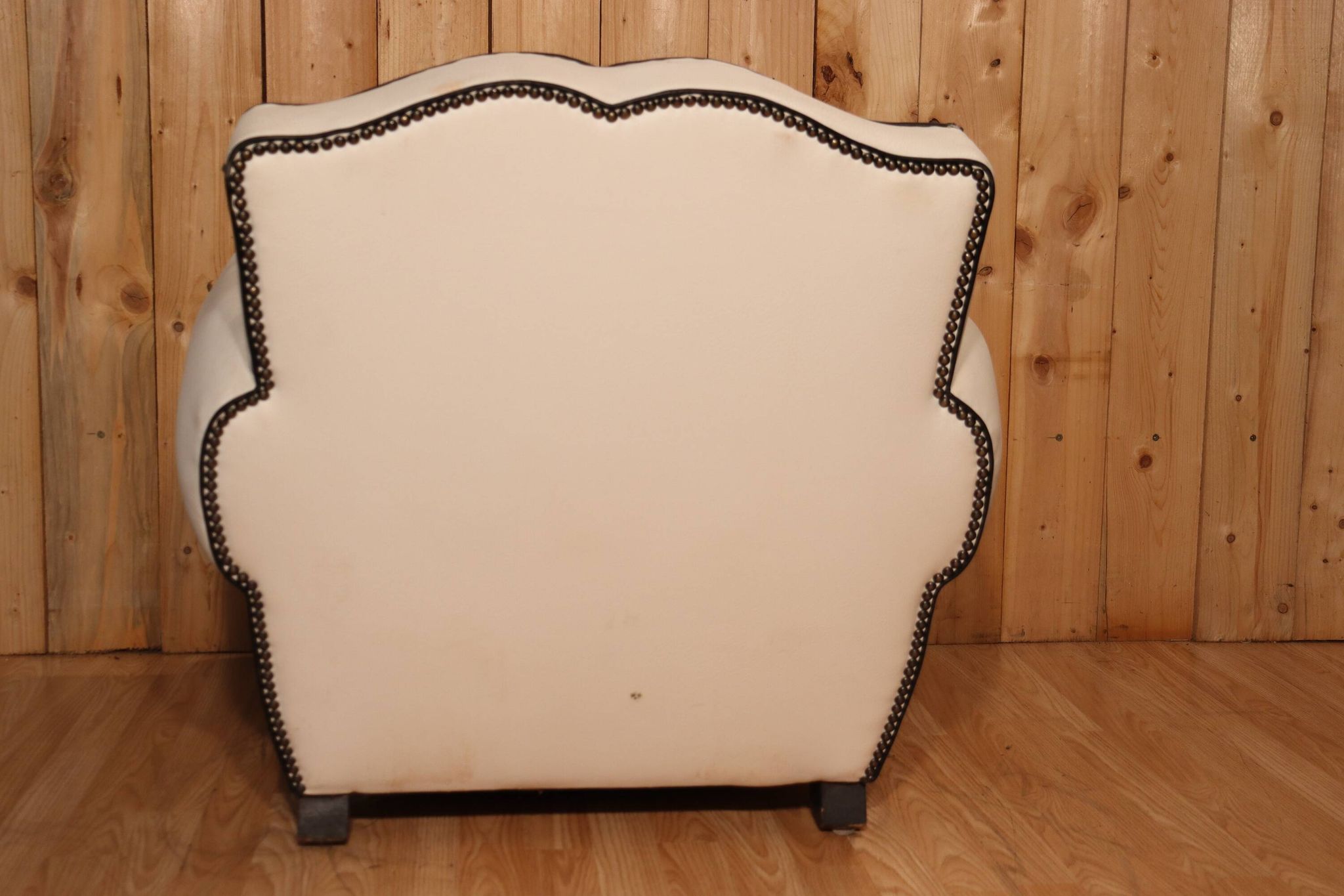 Fauteuil club en cuir blanc