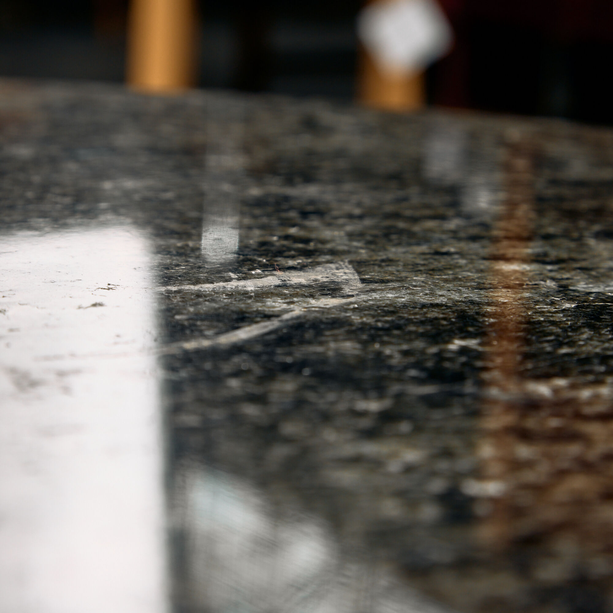 Table basse en granit Up & Up