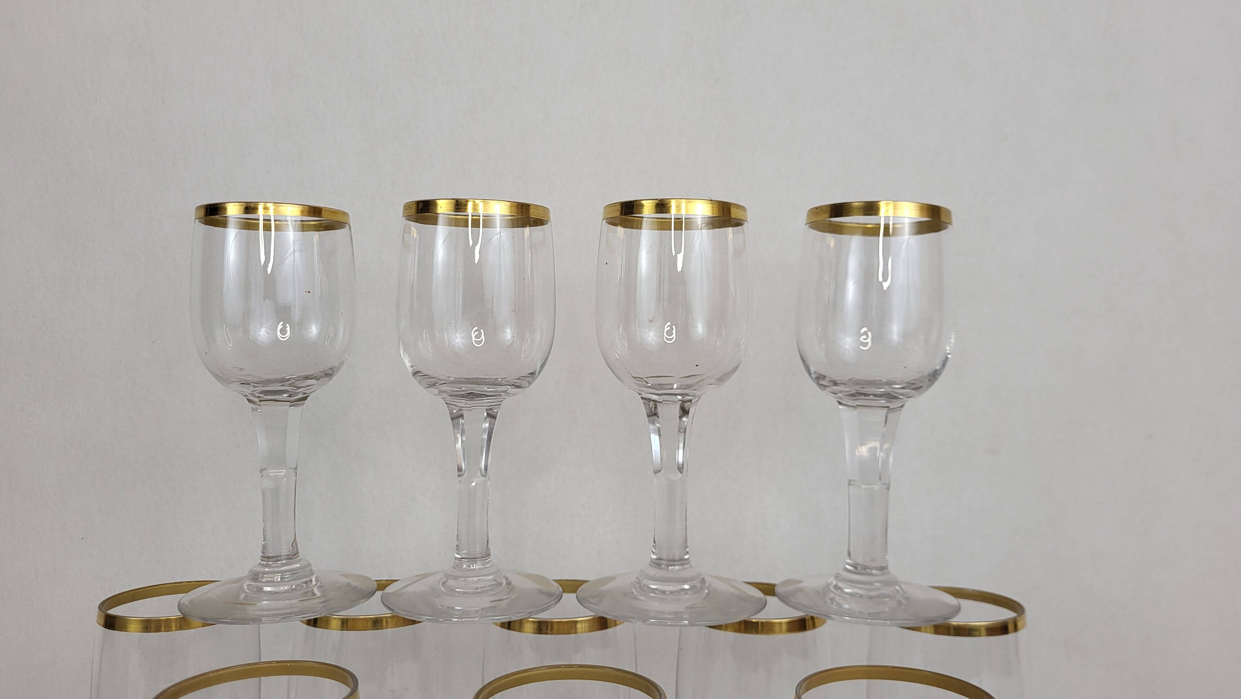 12 crystal liqueur/aperitif glasses