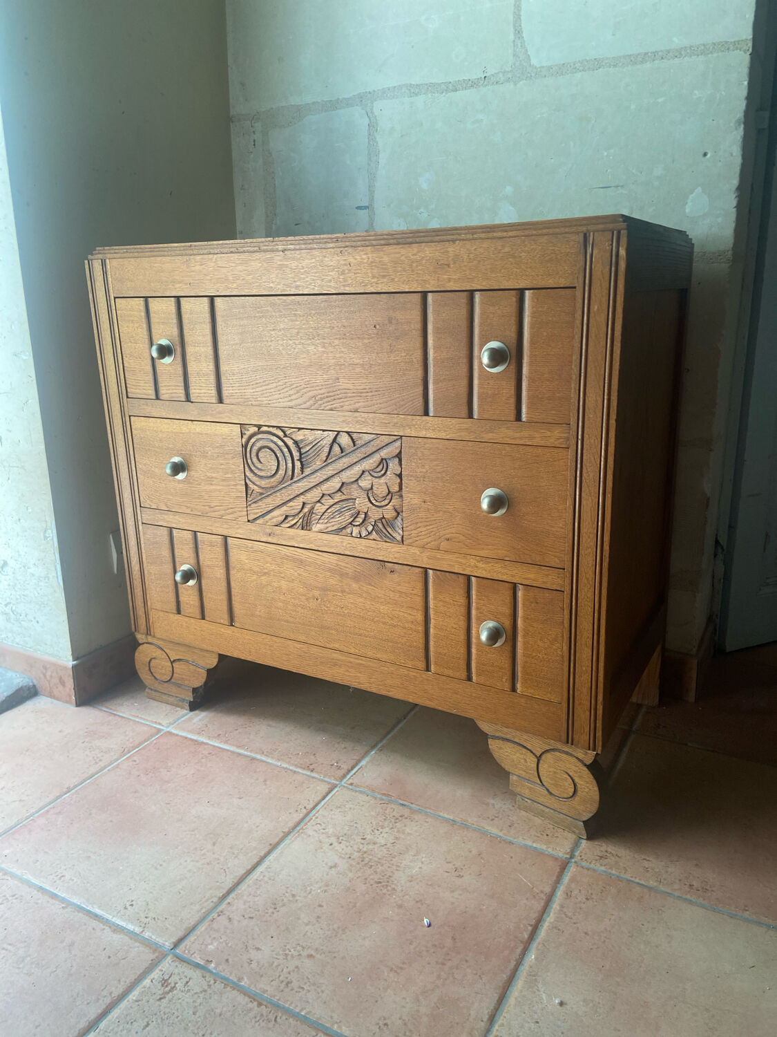 Commode art déco en chêne massif