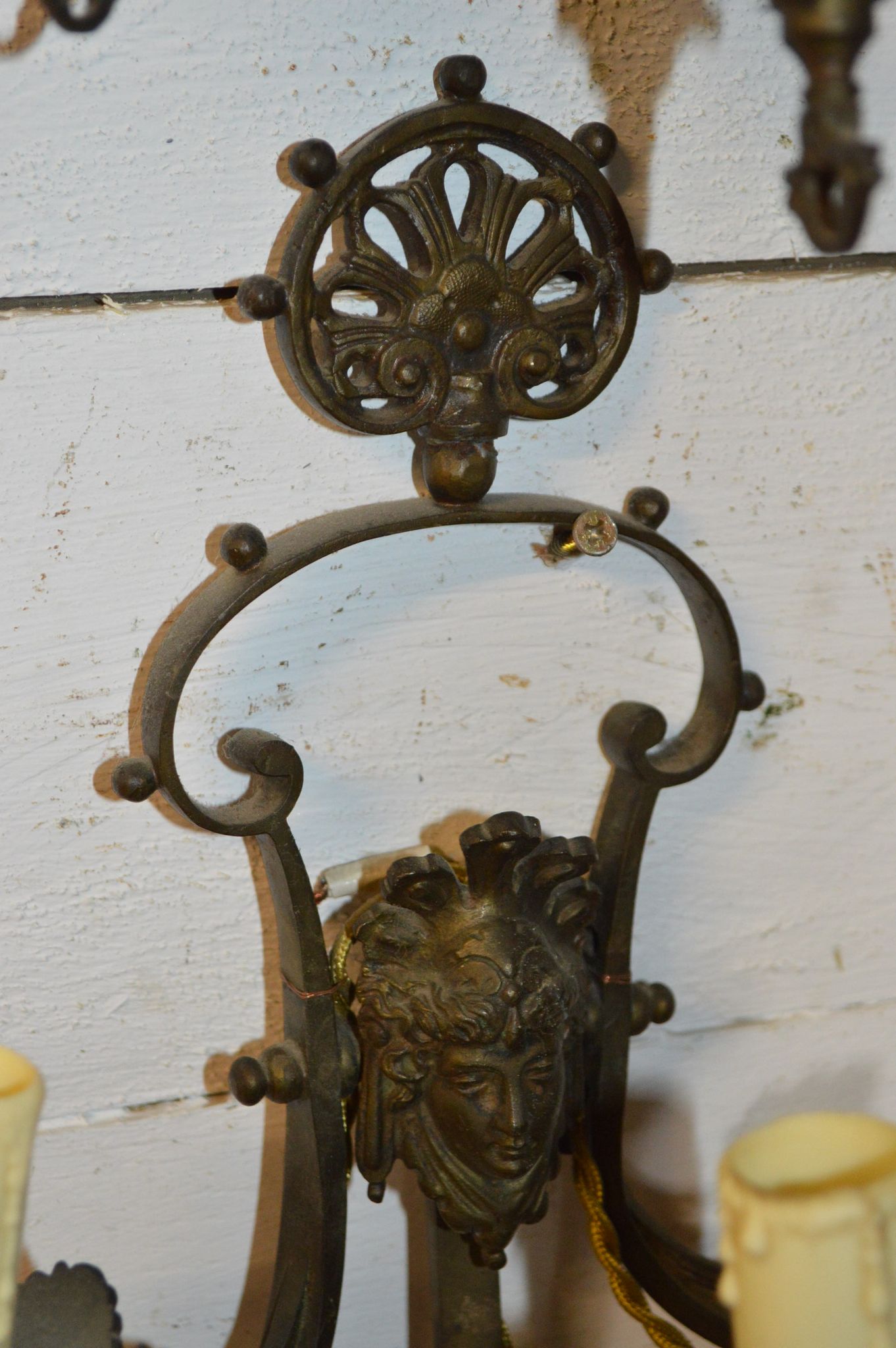 Paire d'appliques style empire en bronze