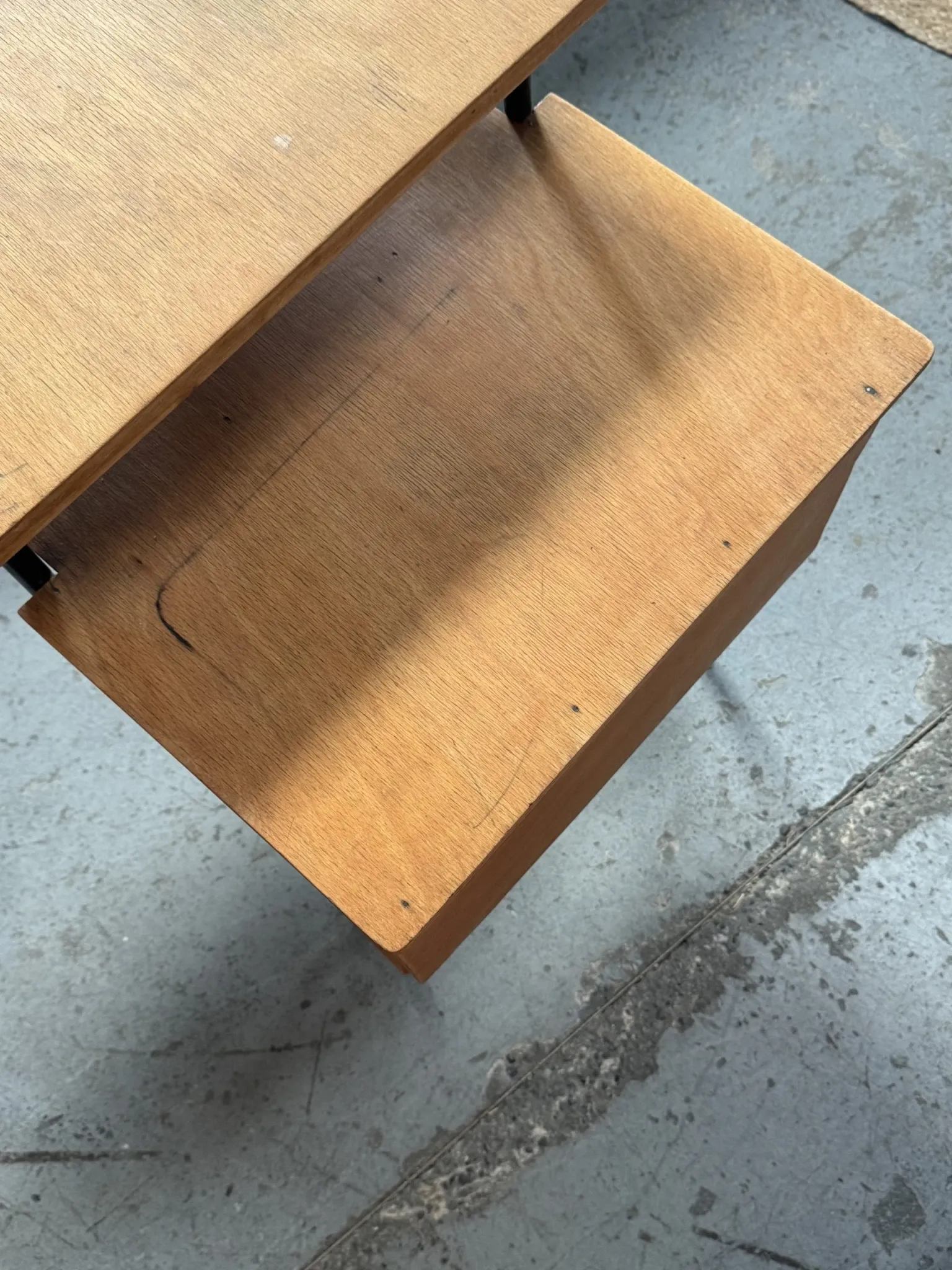Children's desk