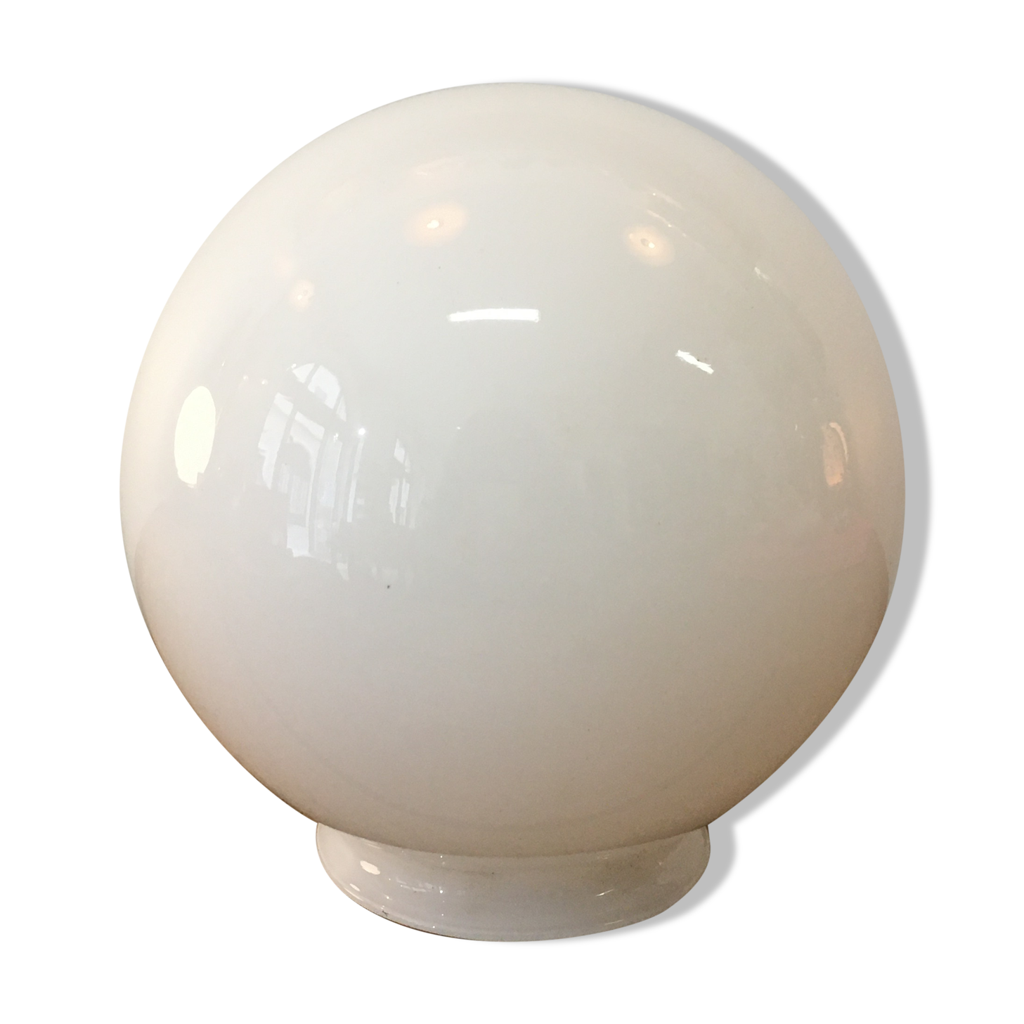 White glass globe ø20 cm