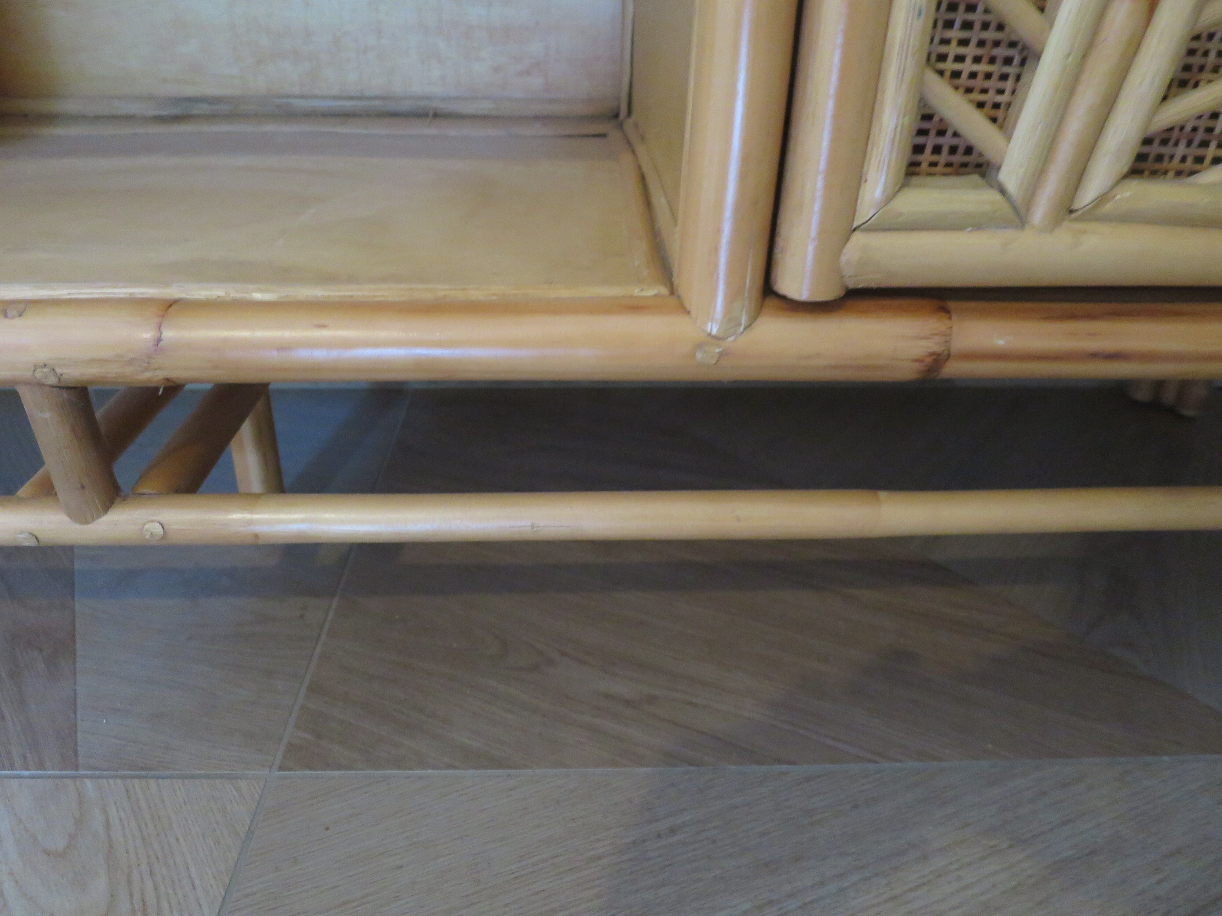 Buffet bas 2 portes -rotin tressé-bambou -cannage