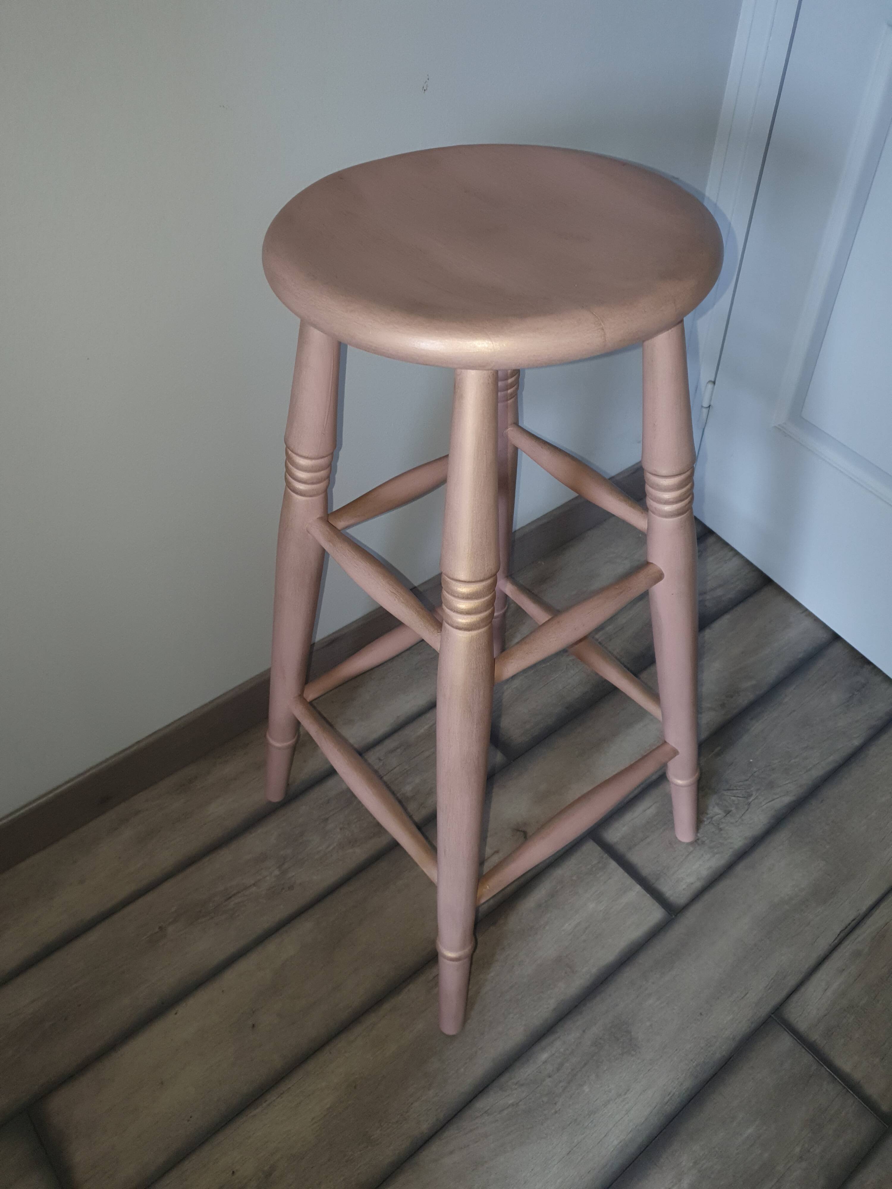 Tabouret de bar rénové
