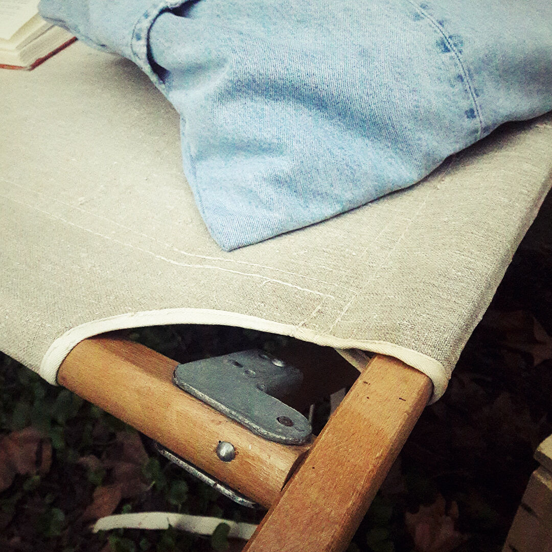 Period military camp bed