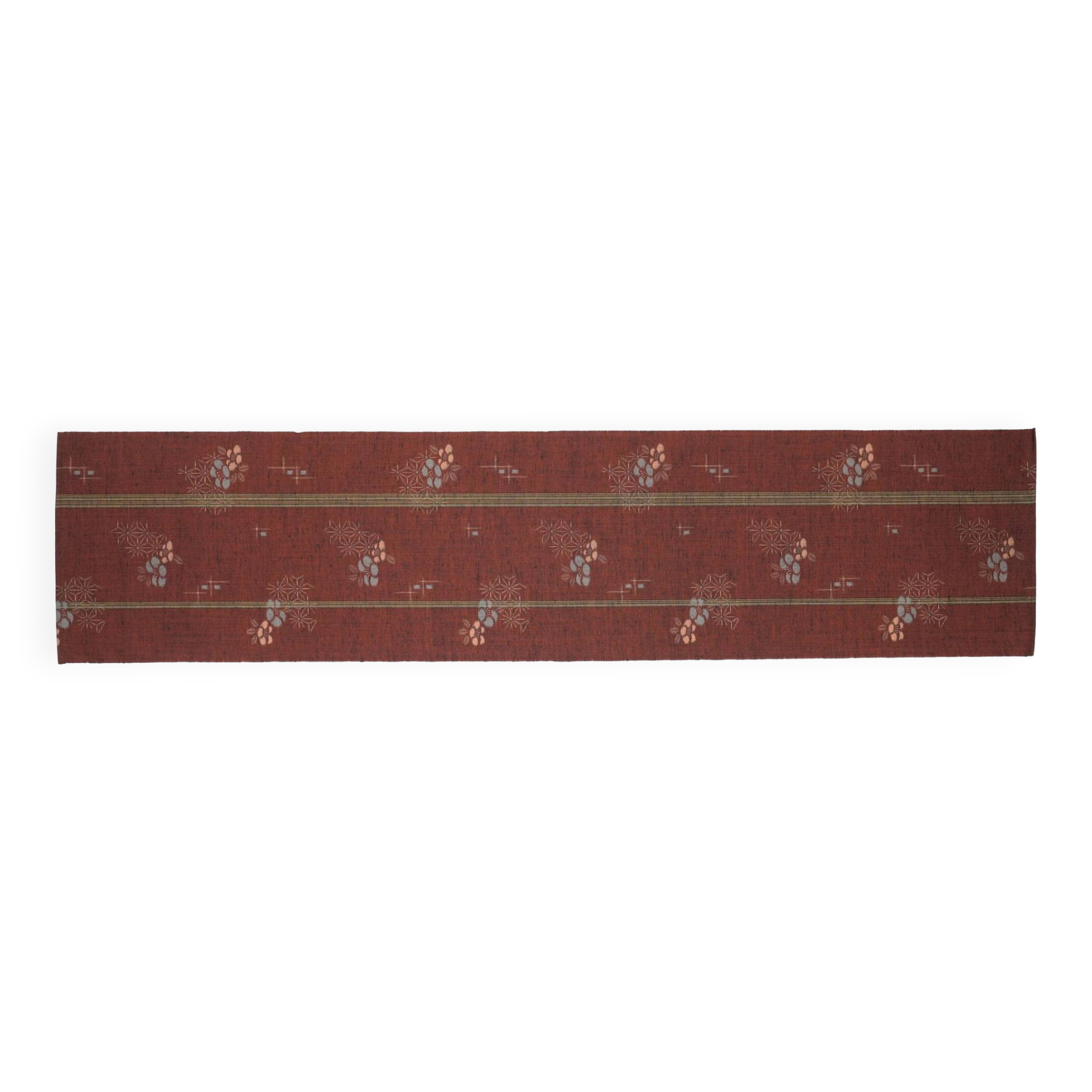 Le Bengara-Ume — Rouge rouille, ume et asanoha
