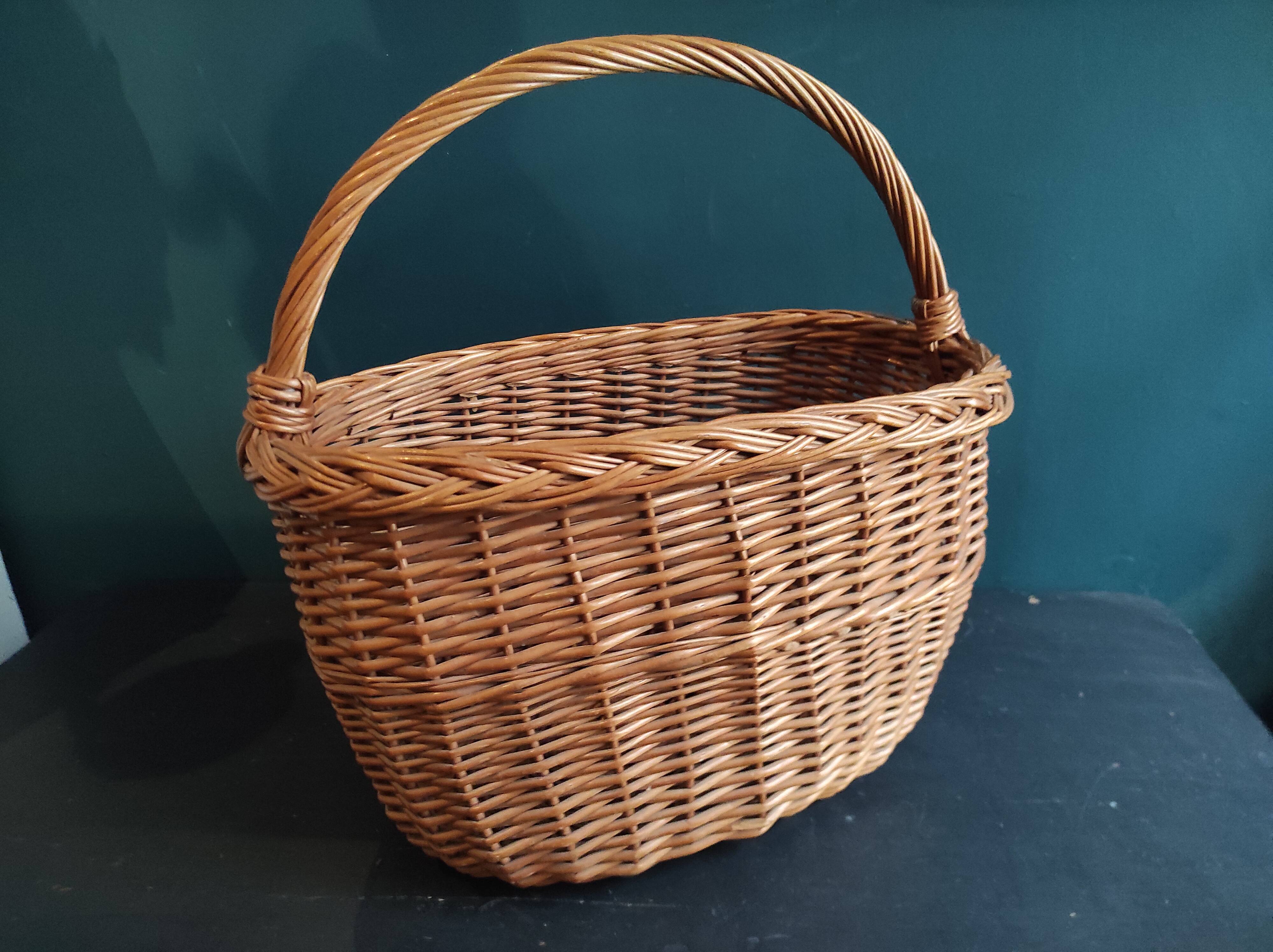 Vintage French oval basket