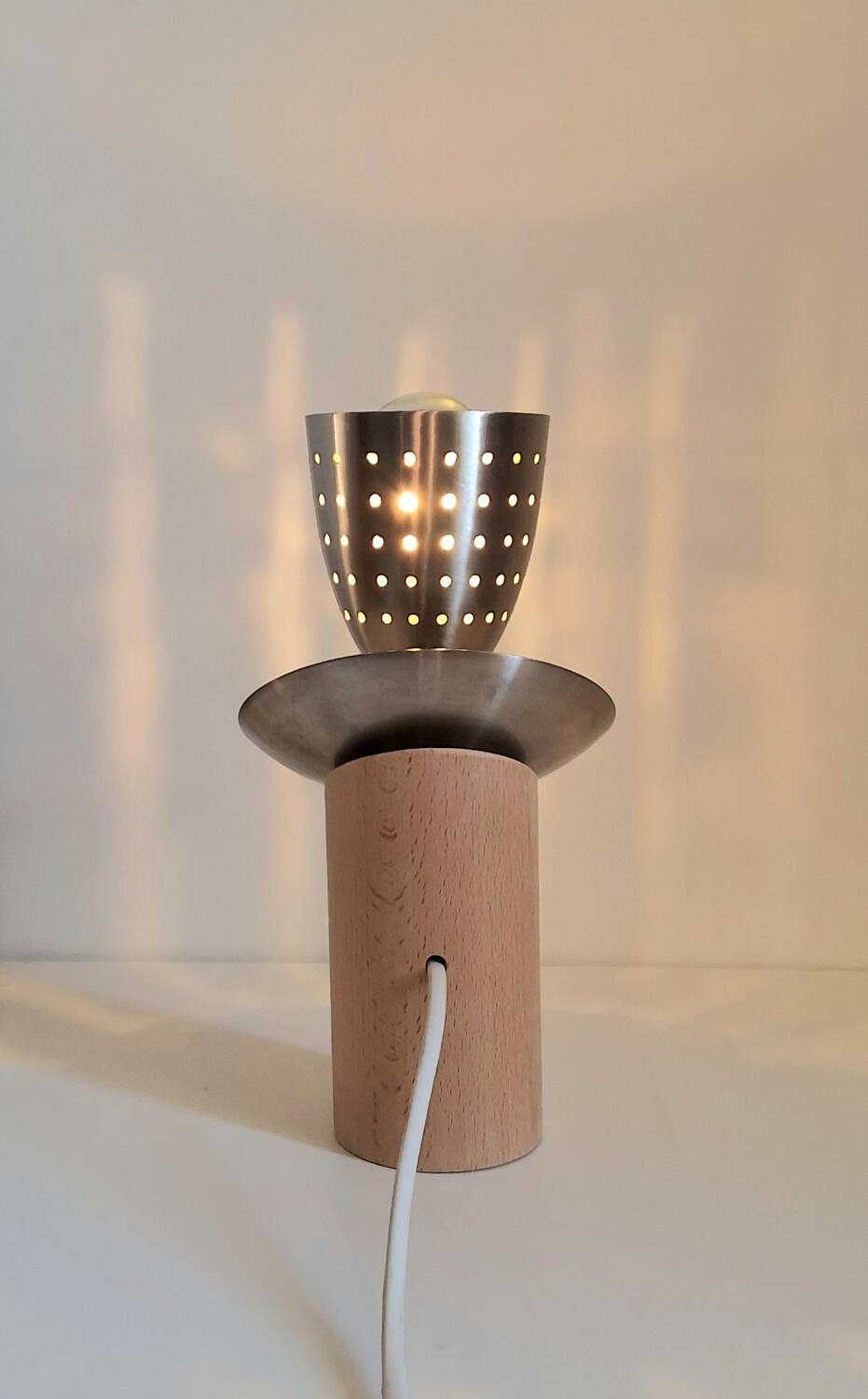 Lampe de créateur bois inox