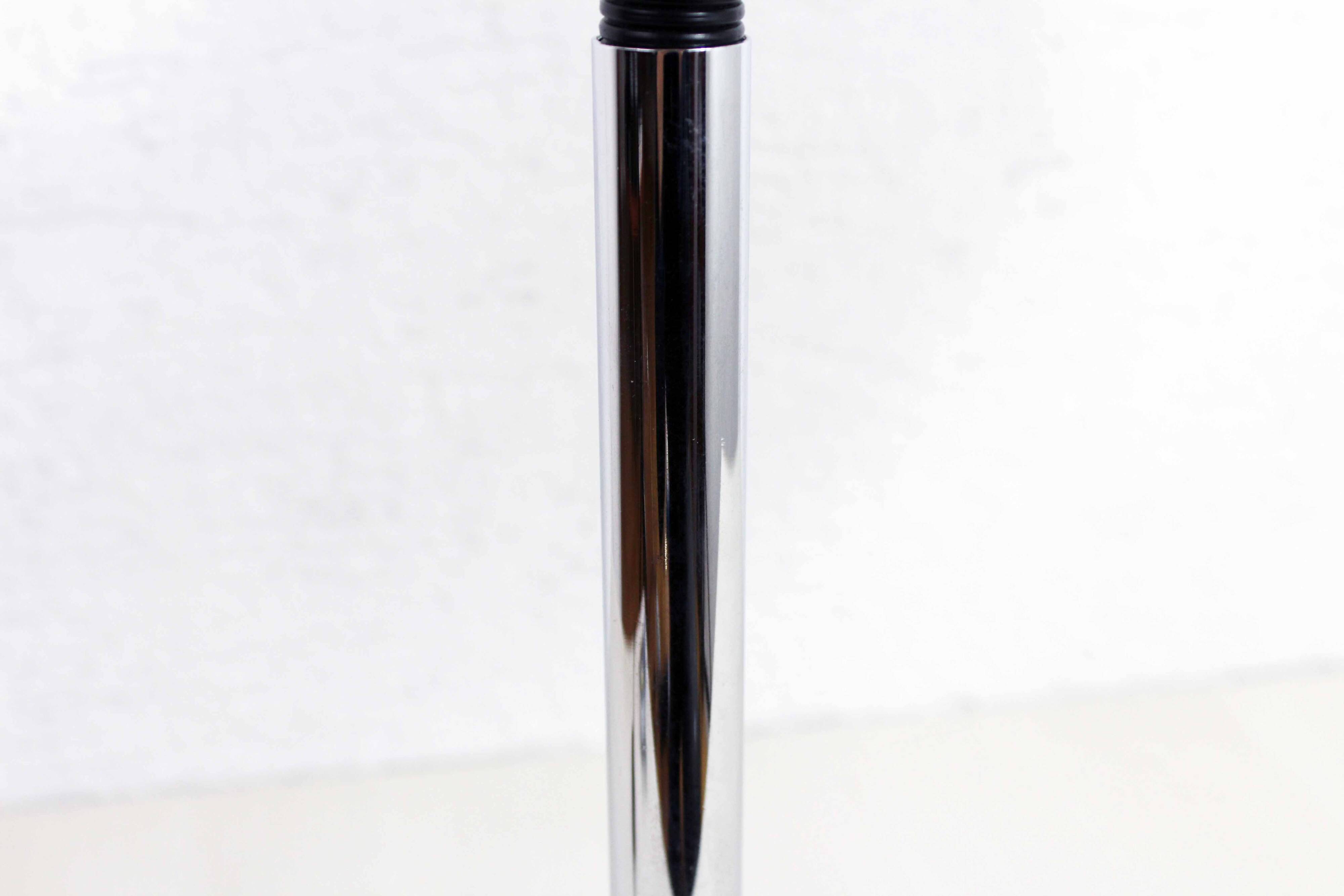 Black and chrome metal desk lamp