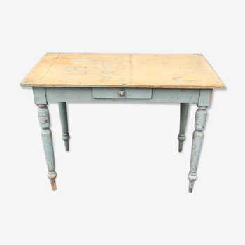 Small skated farm table