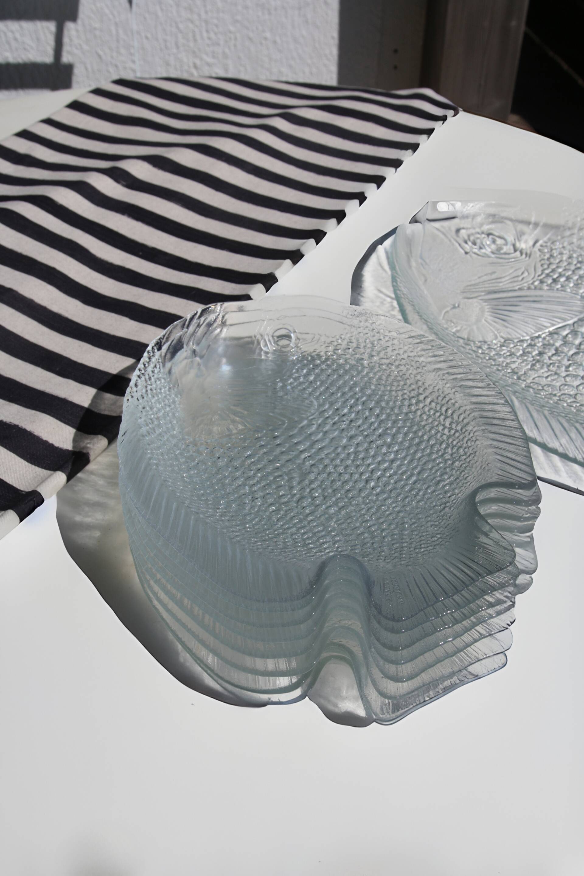 Vintage fish set, Arcoroc France (9 pieces)