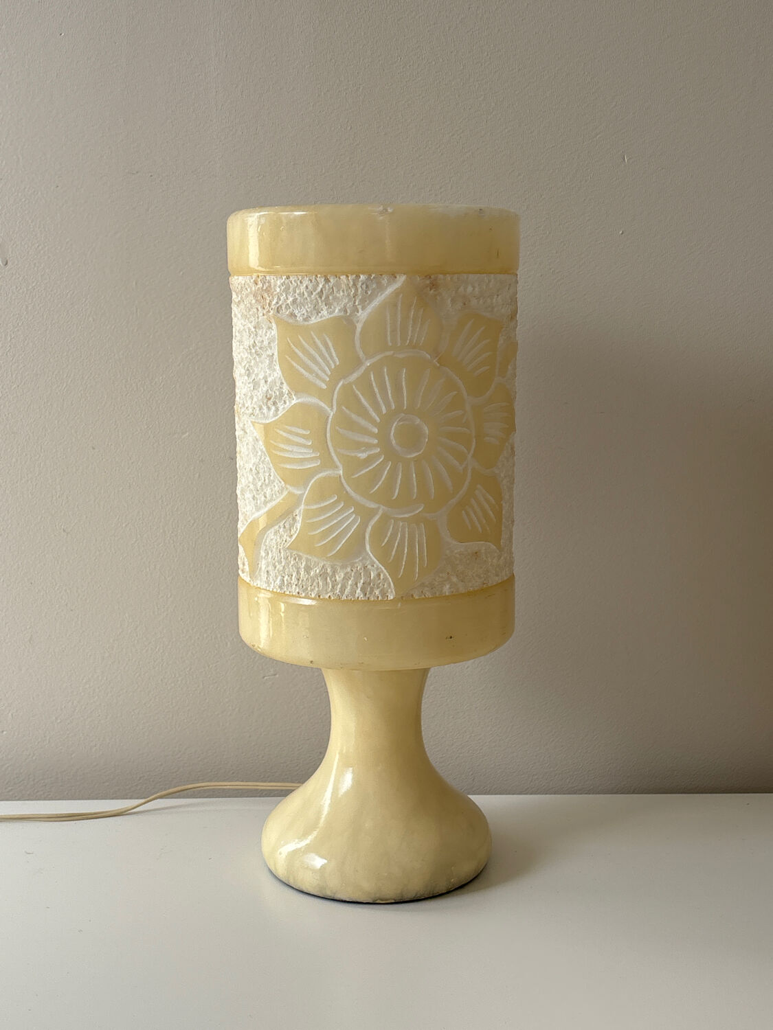 Alabaster lamp