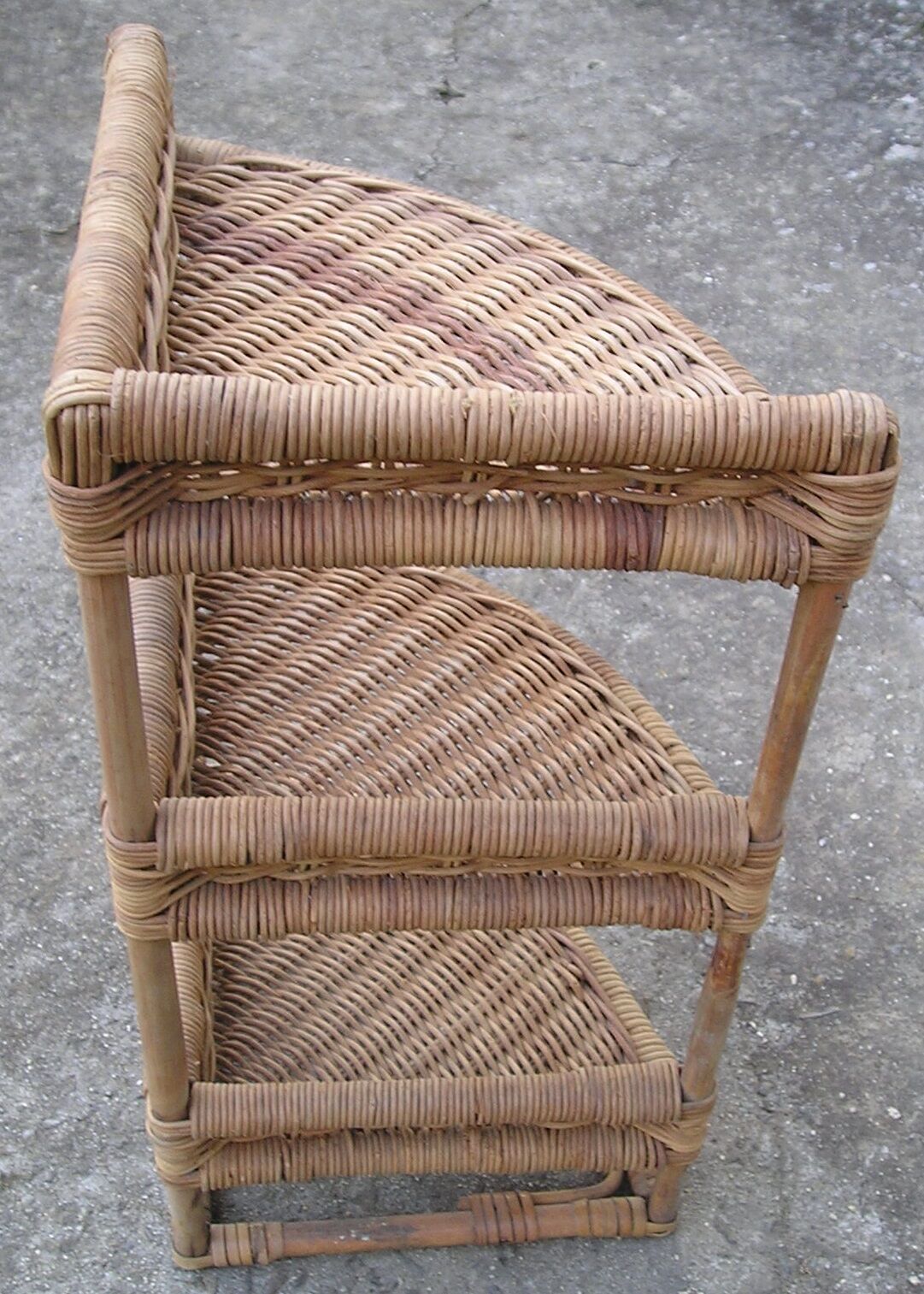 Corner Wicker rattan 60 - 70s shelf