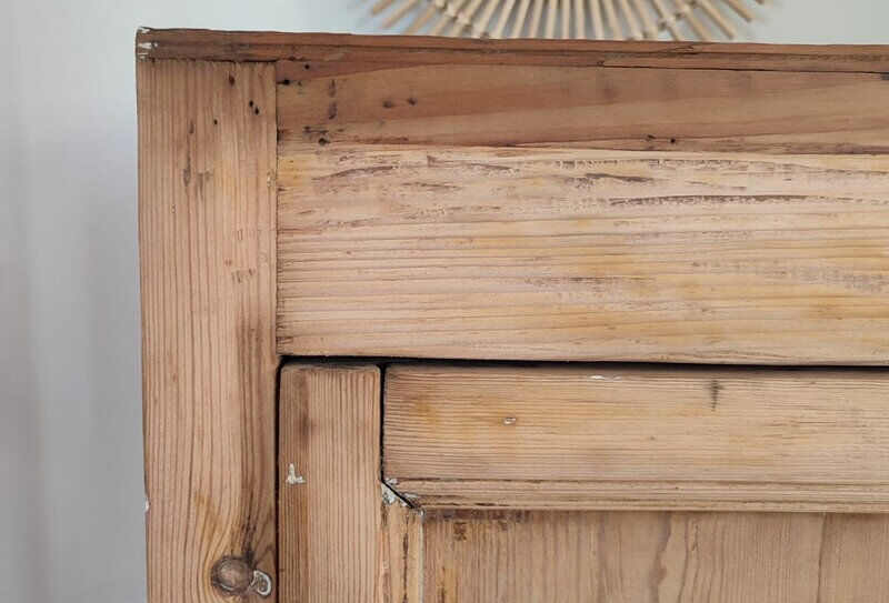 Armoire vintage en bois de chêne