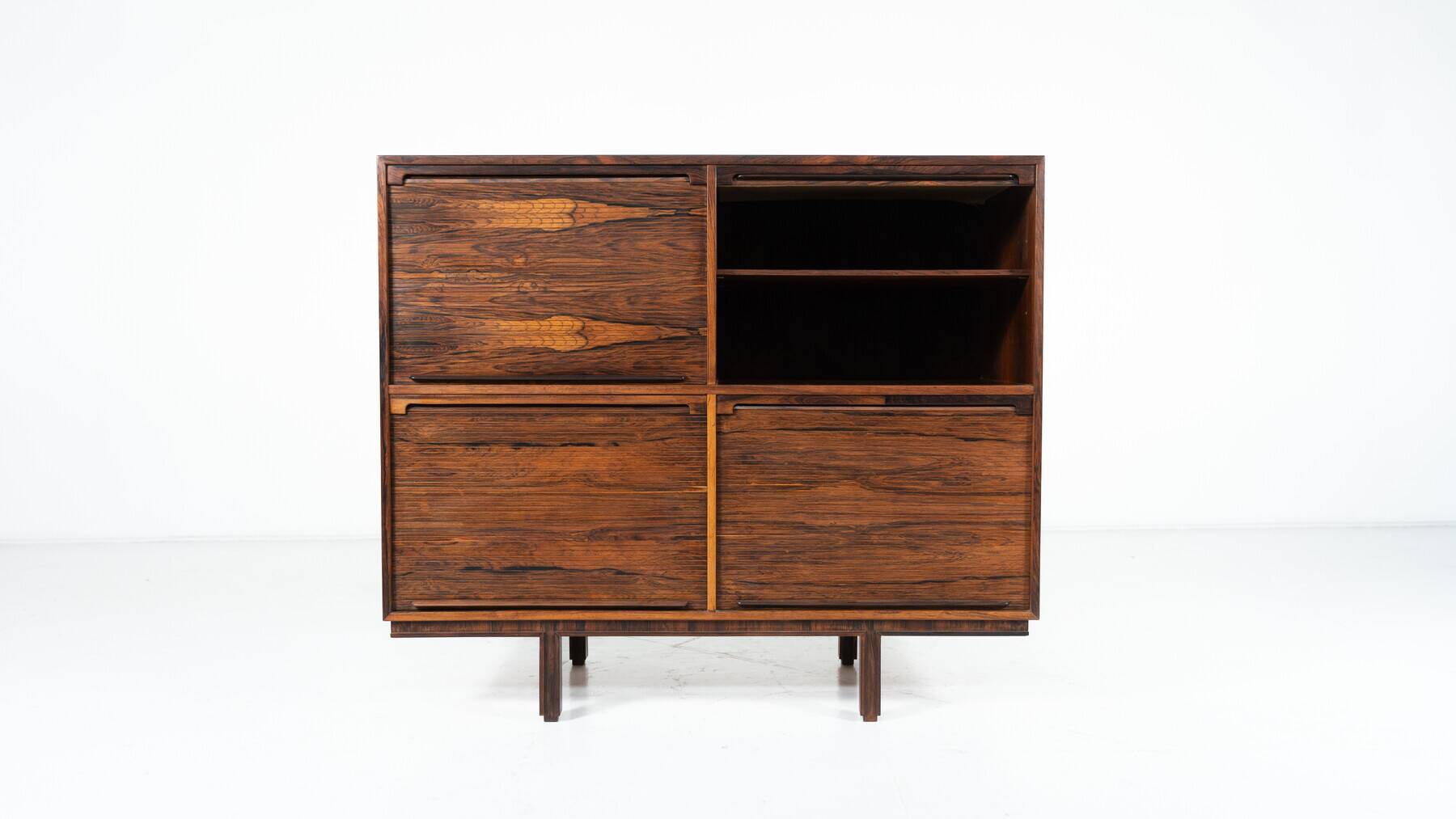 Mid-century modern storage furniture in the style of Gianfranco Frattini, Italy, 1960s.