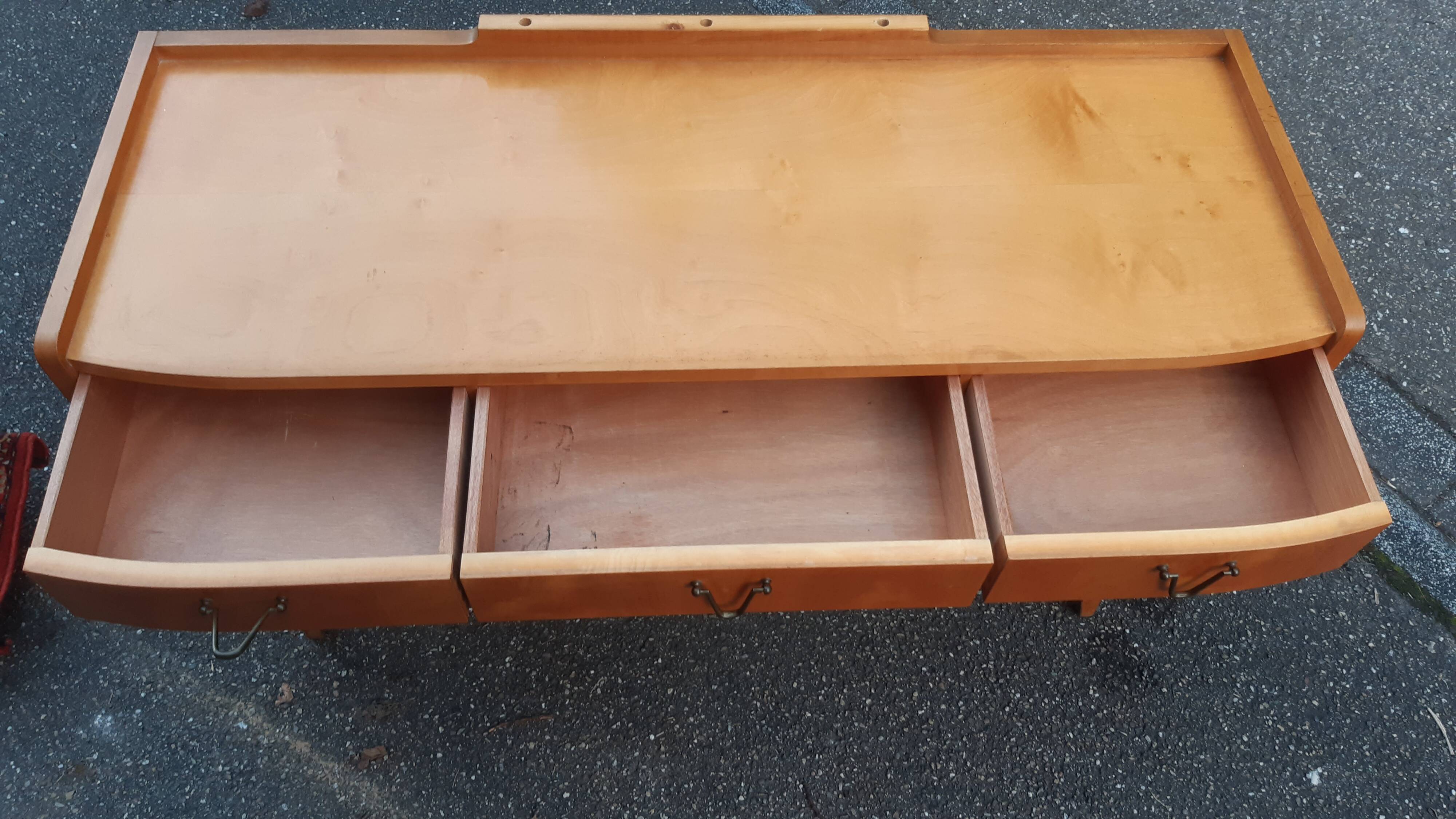 Vintage dressing table