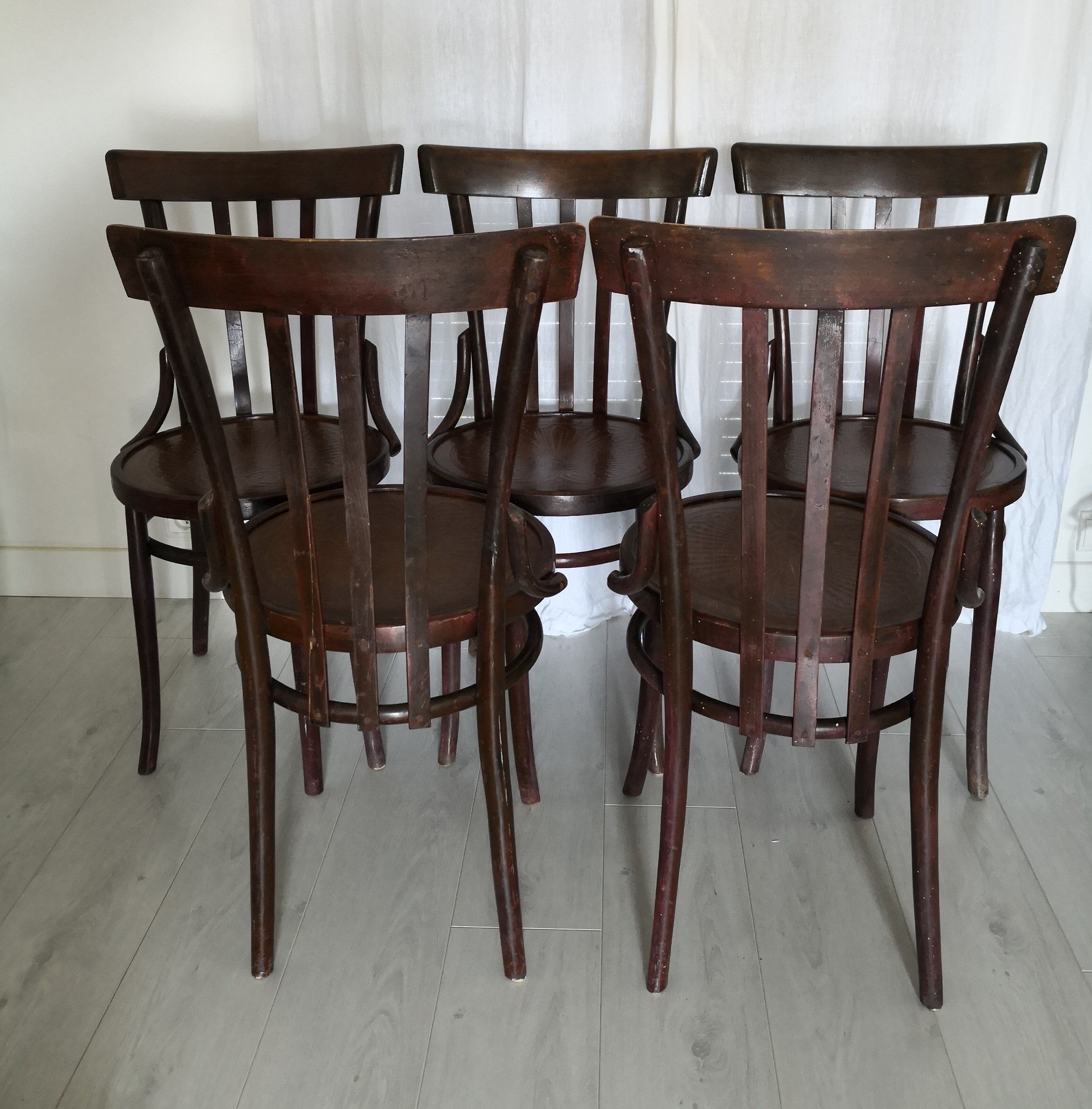 Set 5 bistro chairs