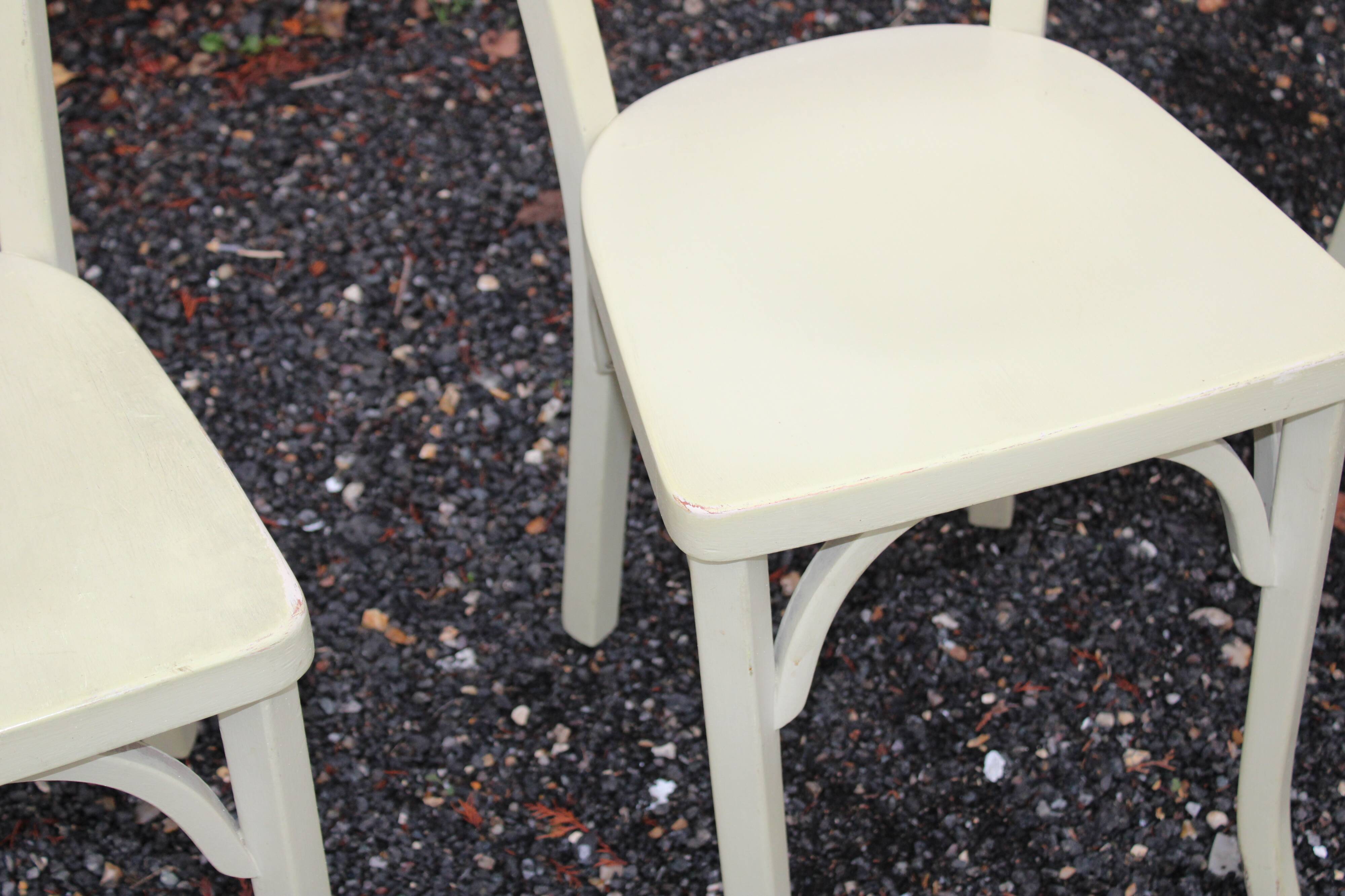 Chaises de bistrot
