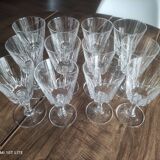 Set of 12 white wine glasses in chiseled crystal
