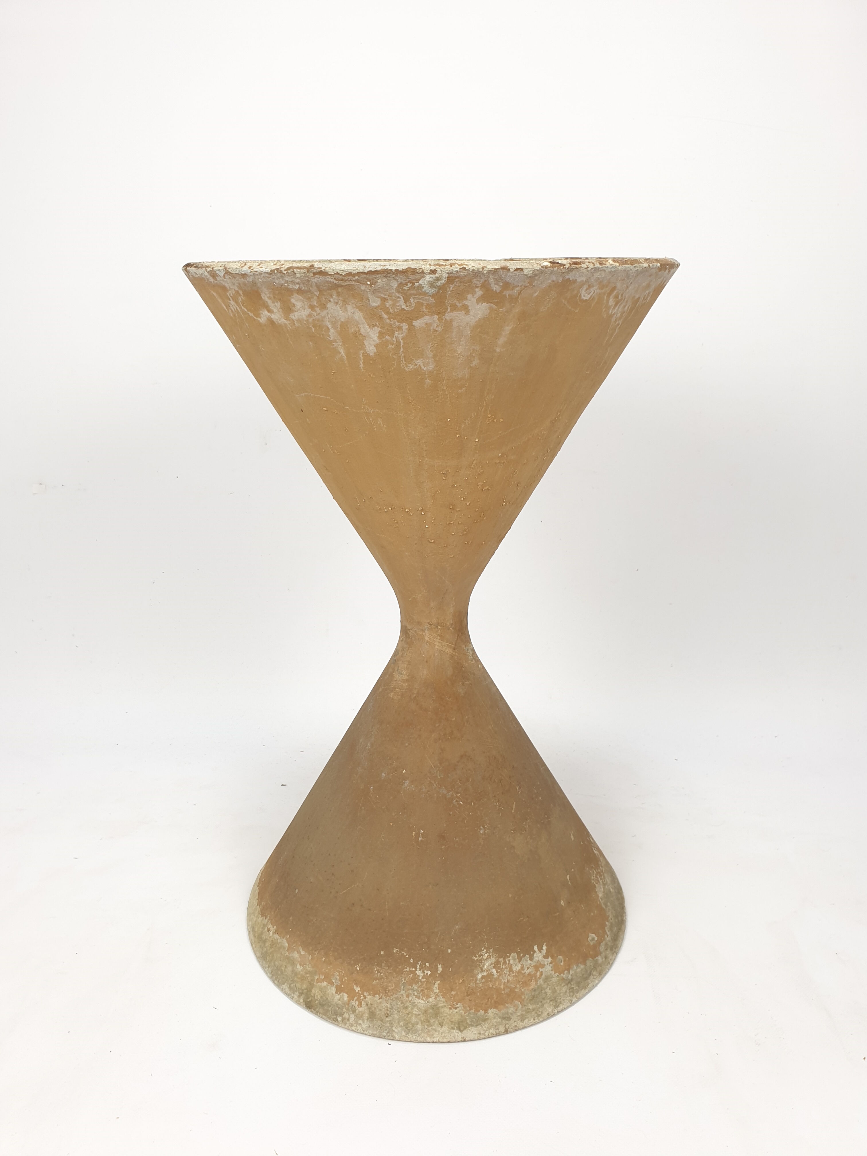 Design diabolo planter Anton Bee assisted by Willy Guhl, 1960