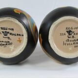 Pair of Régina Rosario vases, Gouda Holland