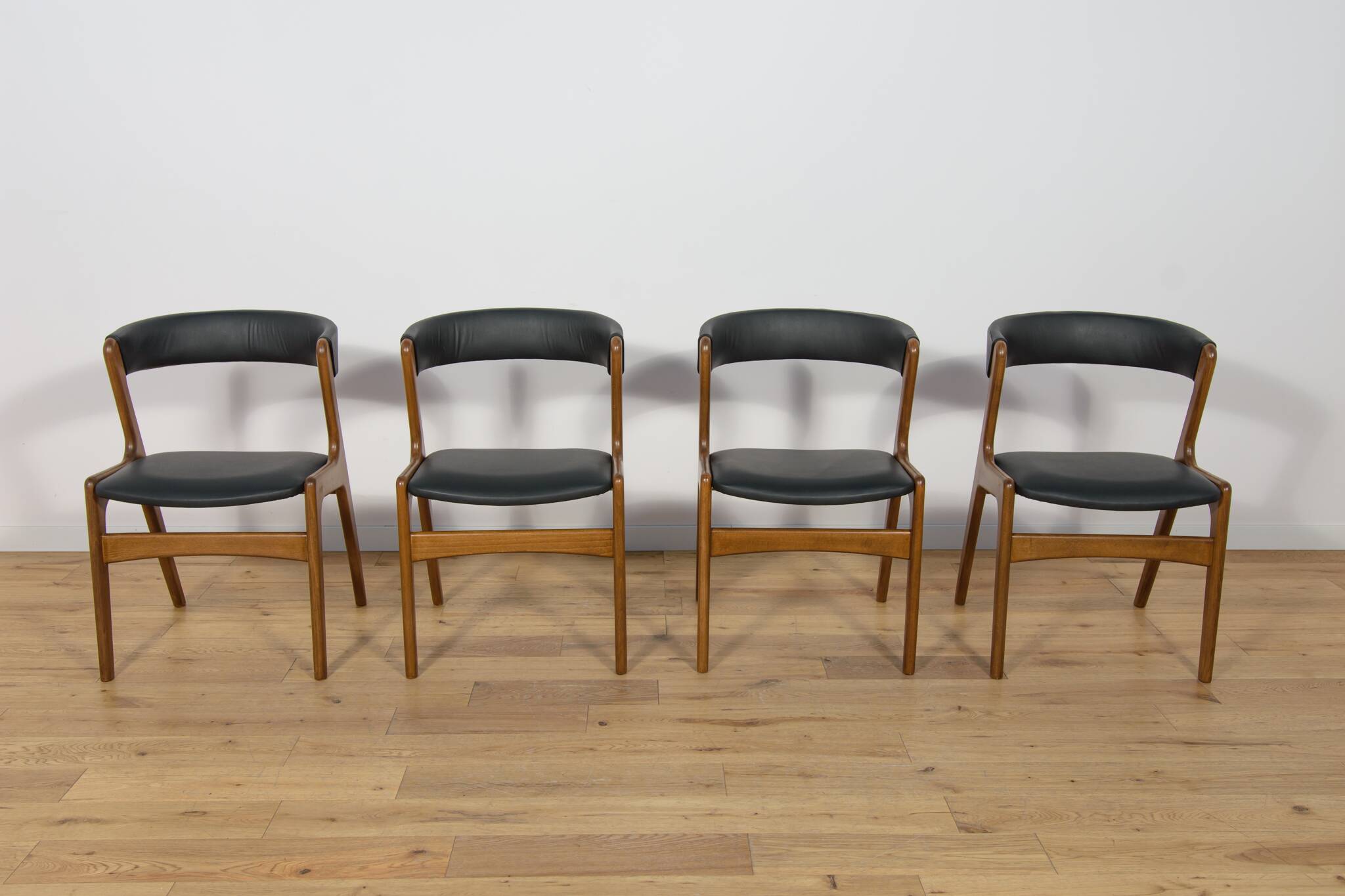 Mid-Century Danish Dining Chairs, 1960s, Set of 4