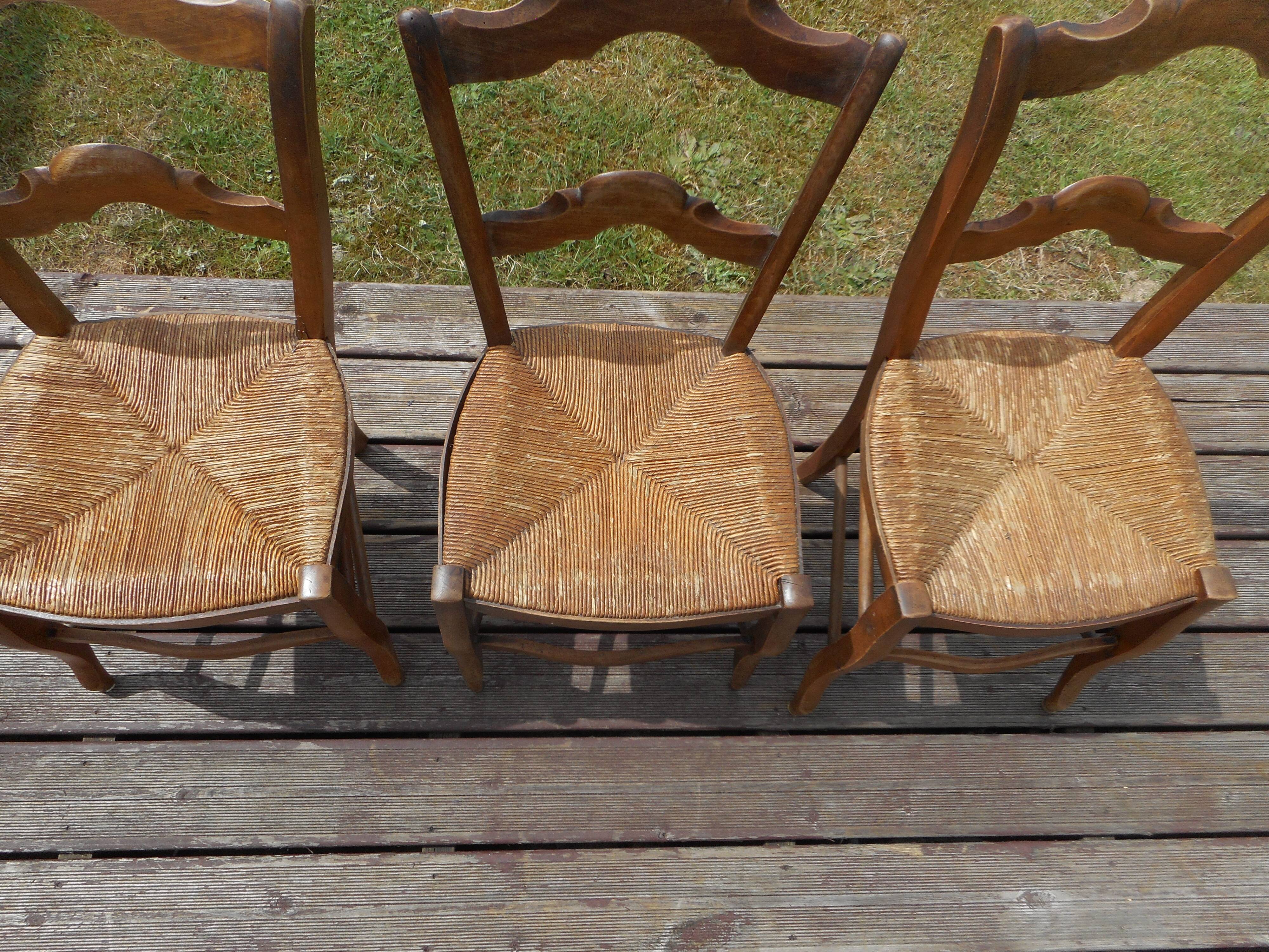 Lot of 3 old wooden chairs with straw seats
