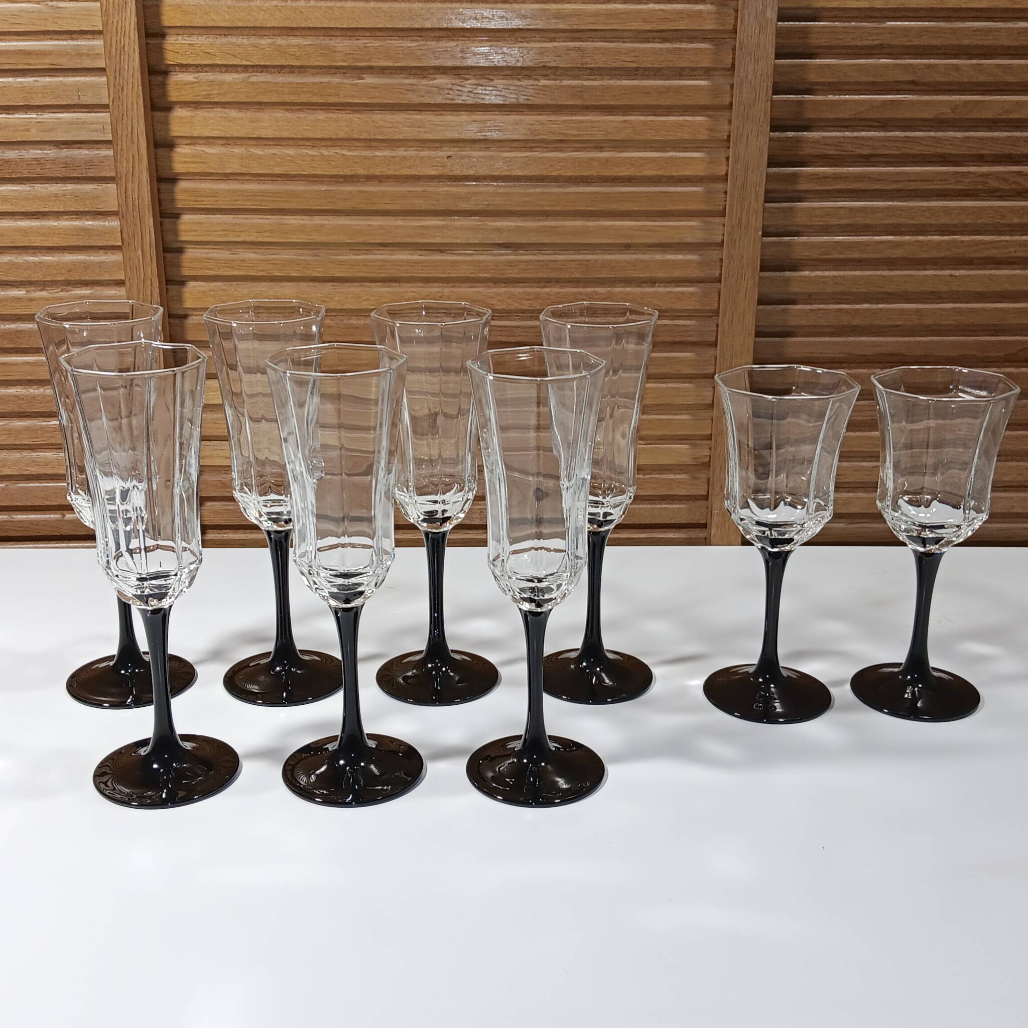 7 flutes and 2 octagonal-shaped wine glasses, Arcoroc Luminarc France
