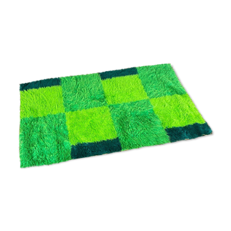 Tapis petit vintage vert