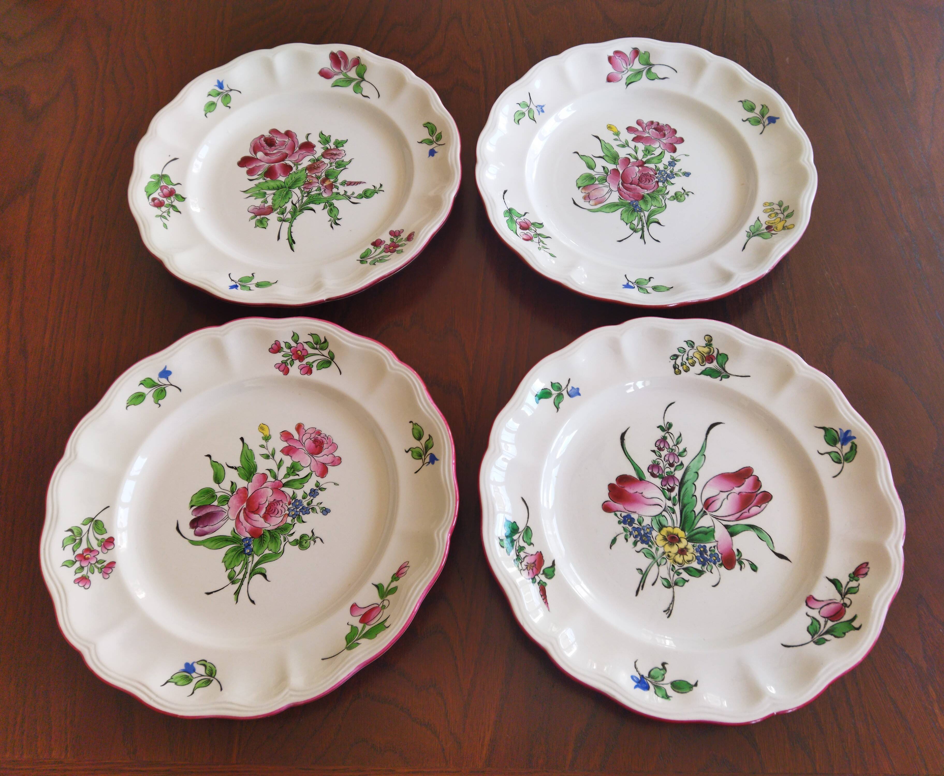 4 assiettes plates "Réverbère fin" KG Lunéville