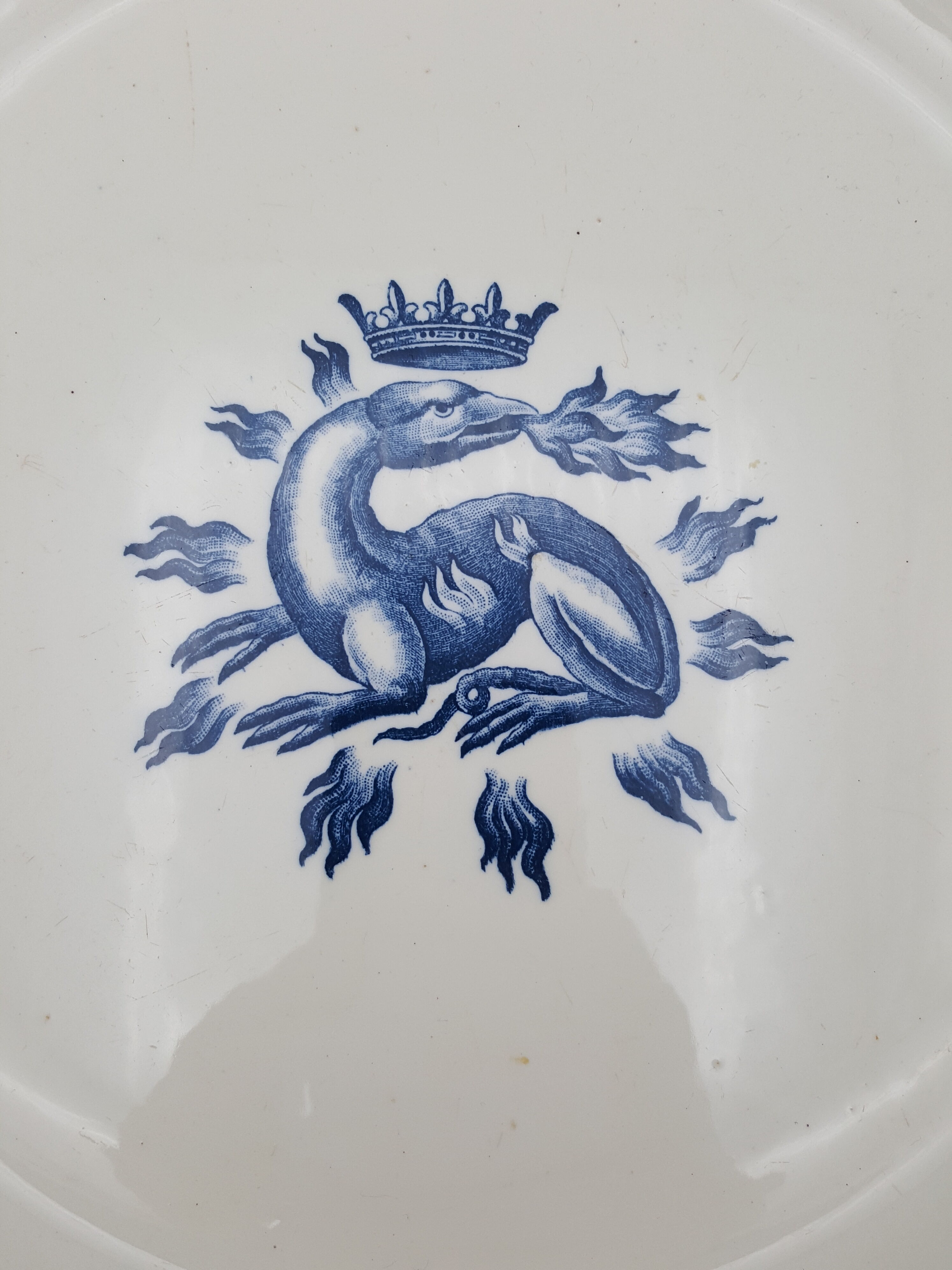 hollow serving dish François 1st dragon salamander iron earth Salins