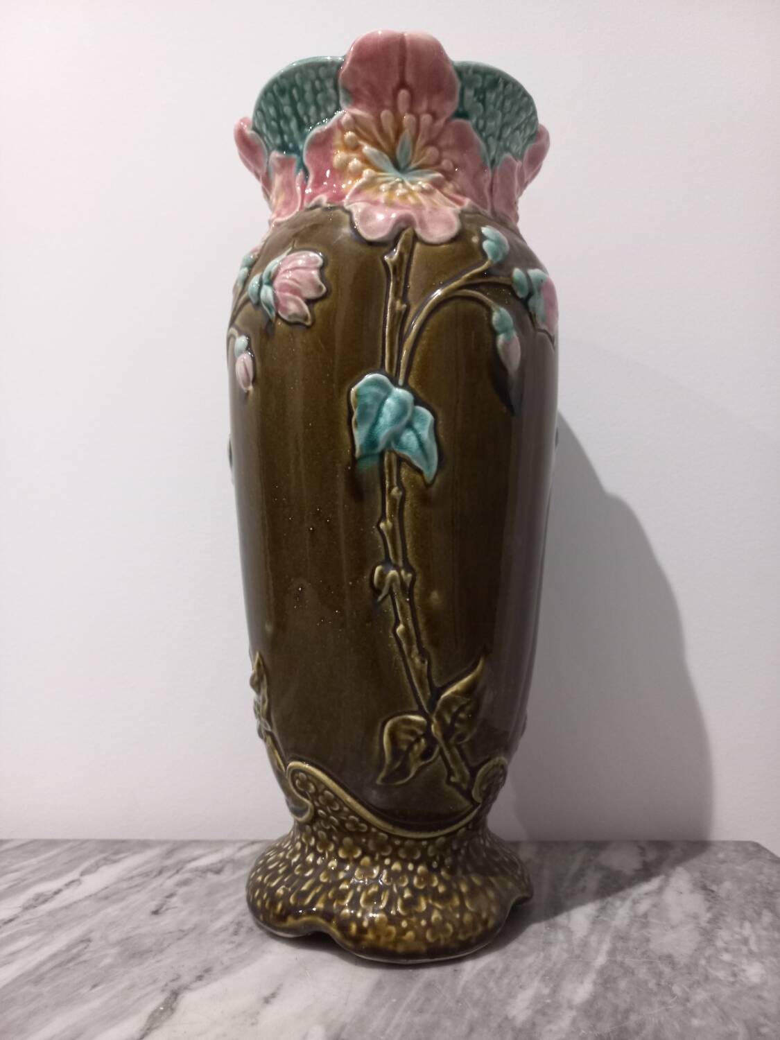 set of 2 art deco vases