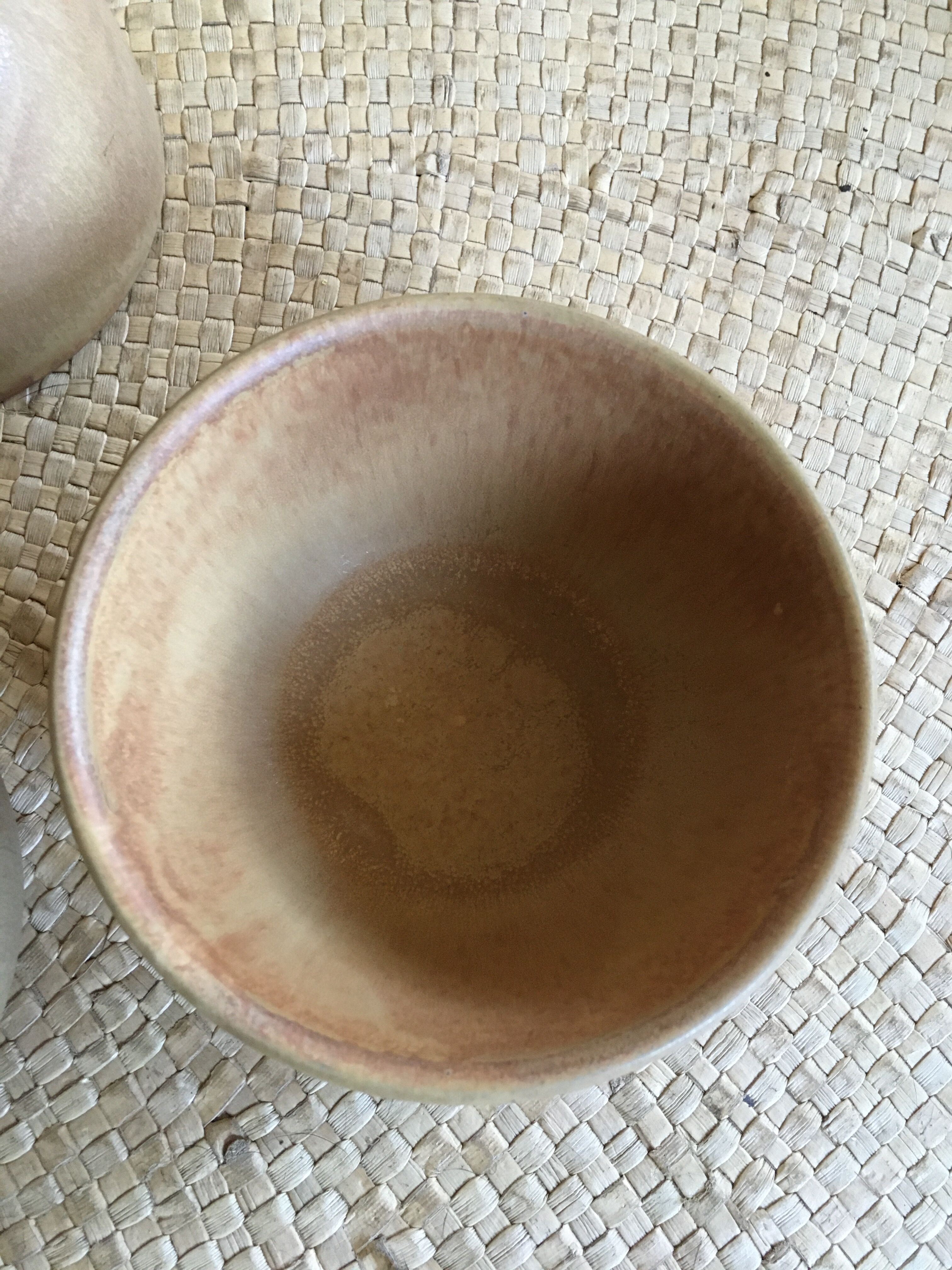 Series of 3 sandstone bowls