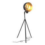 Industrial lamp with adjustable aluminum lampshade
