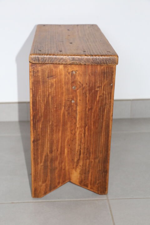 Footrest patinated wood