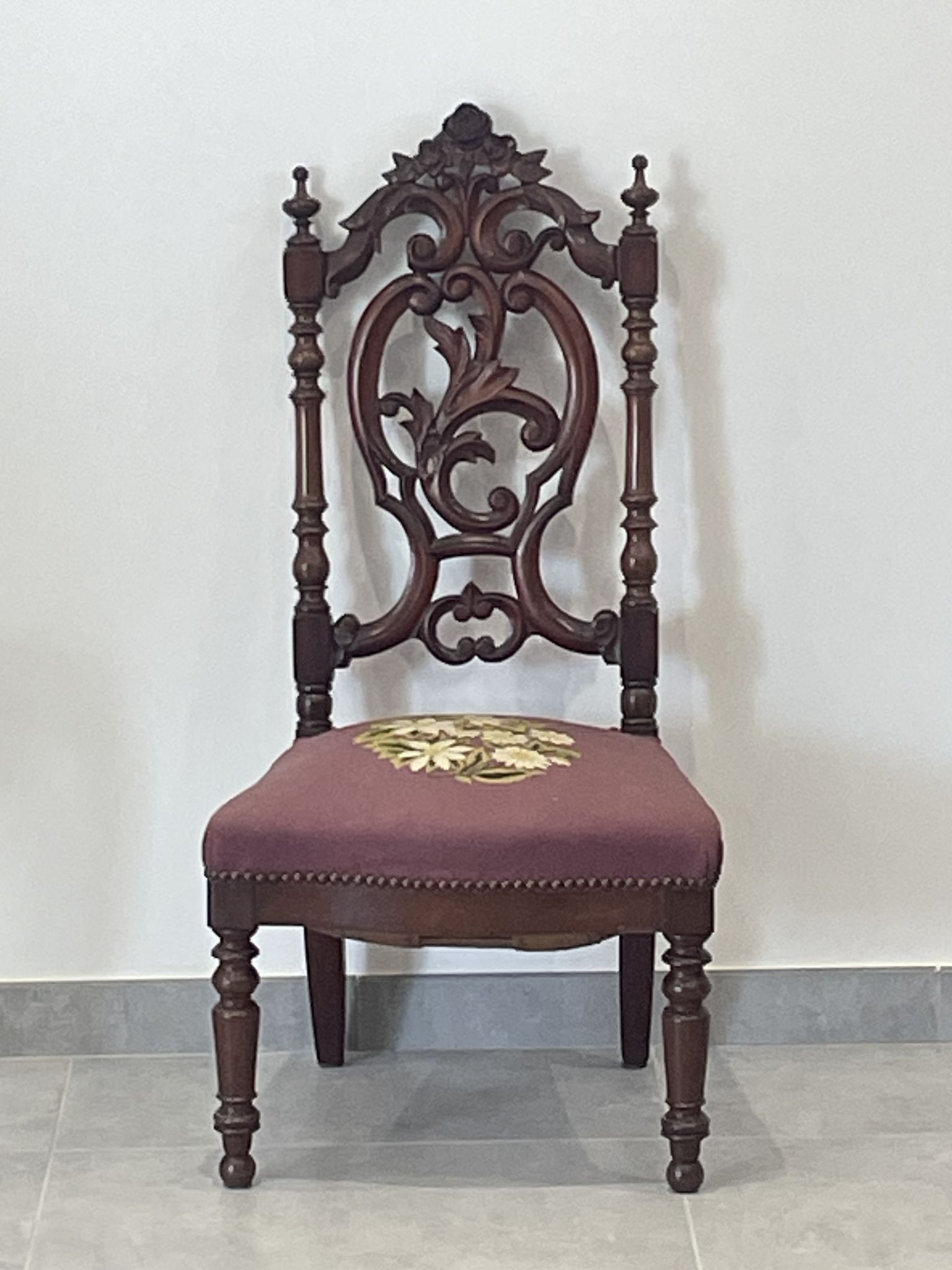 Chaise de nourrice Napoléon III, bois noirci et canevas